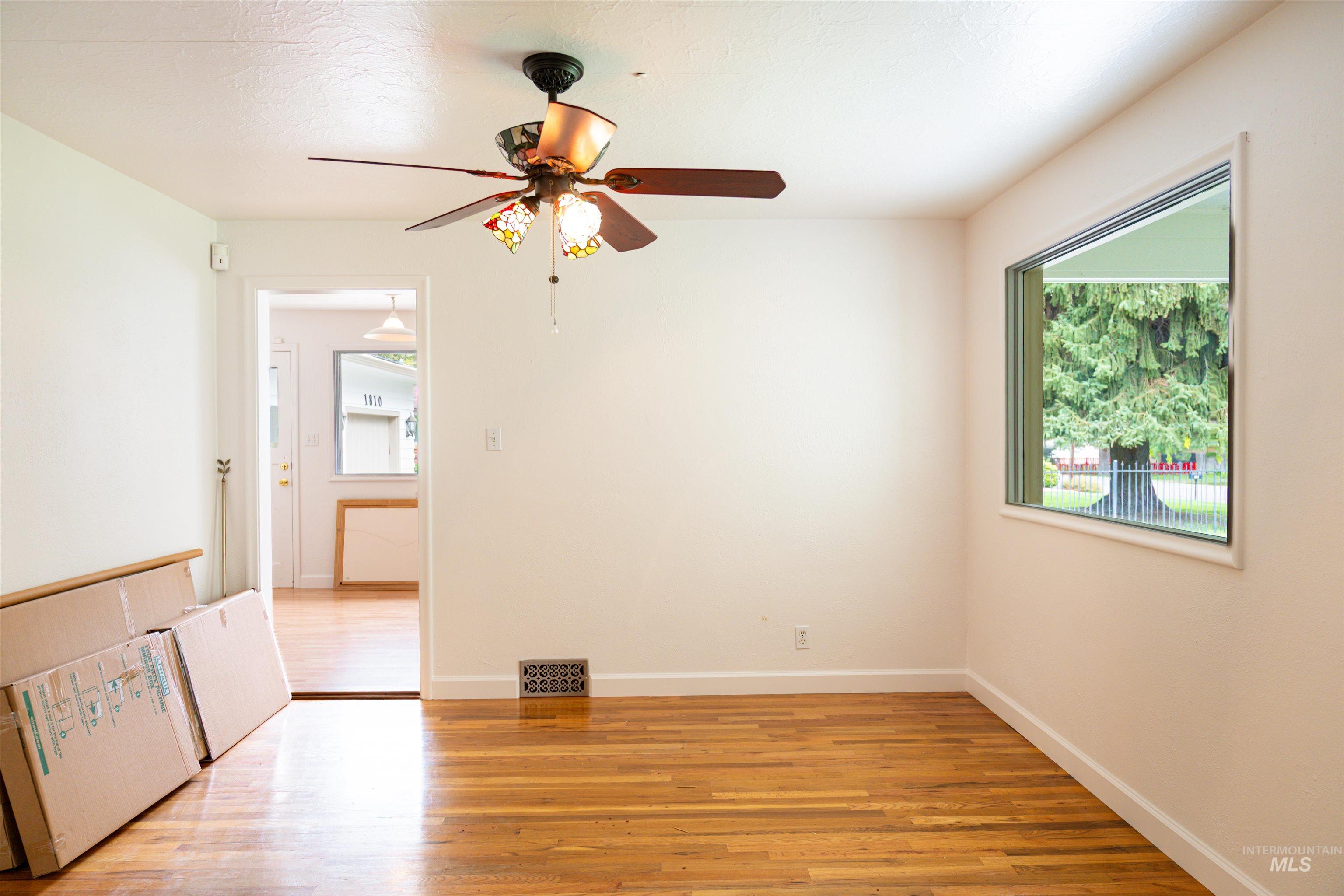 1810 Washington Ave Property Photo 10