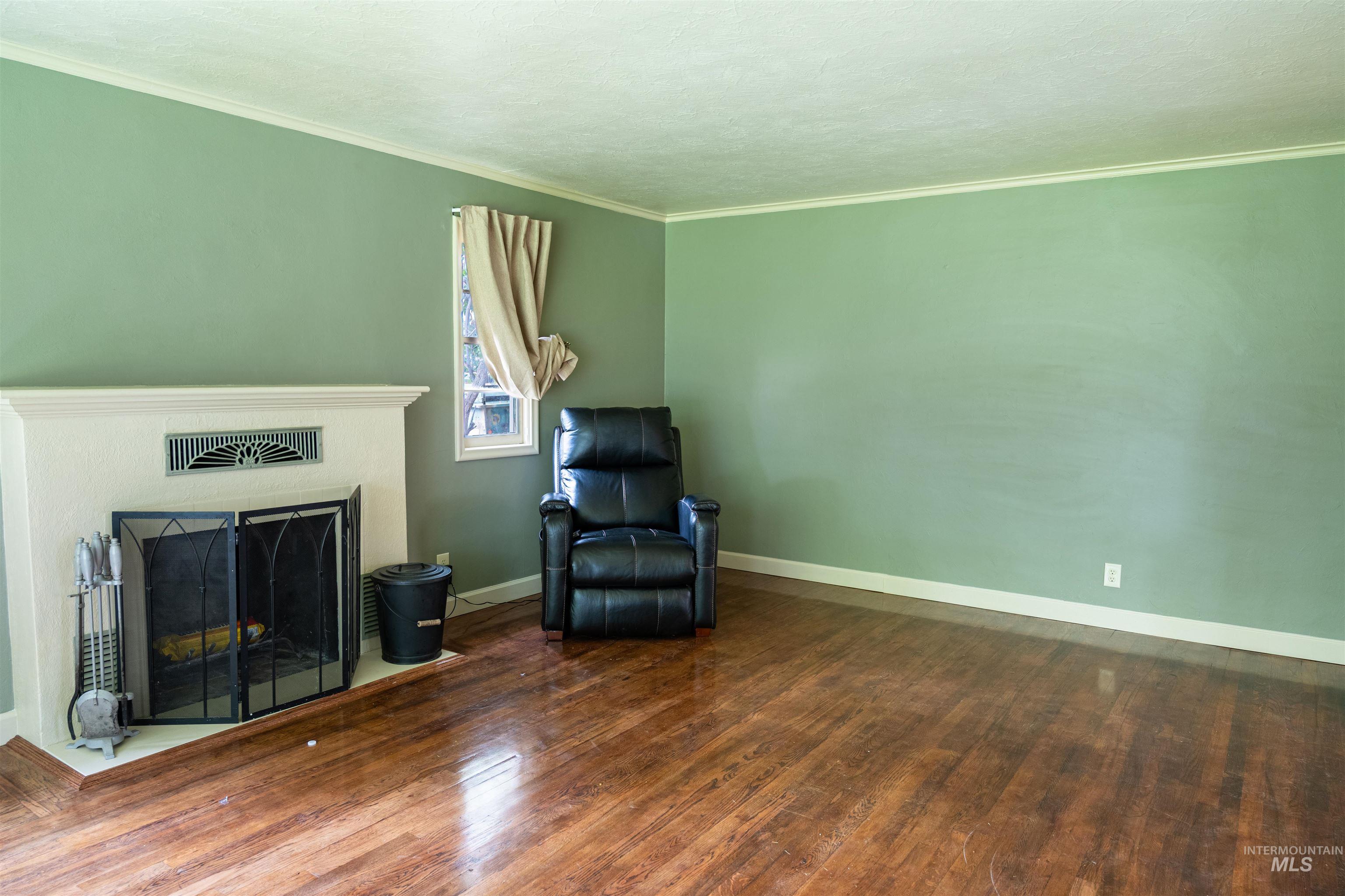1810 Washington Ave Property Photo 11