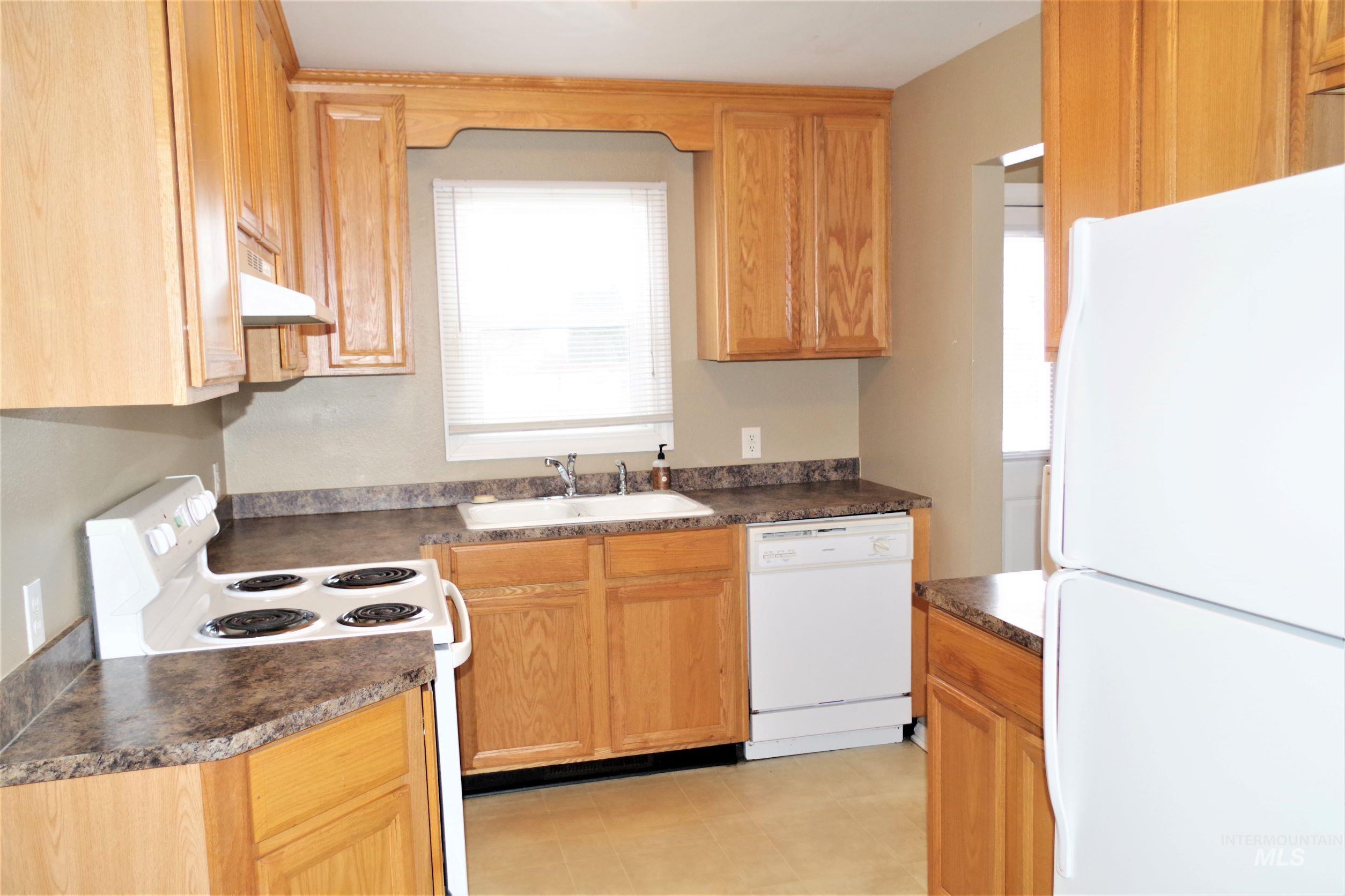2303 W Judith St Property Photo 7