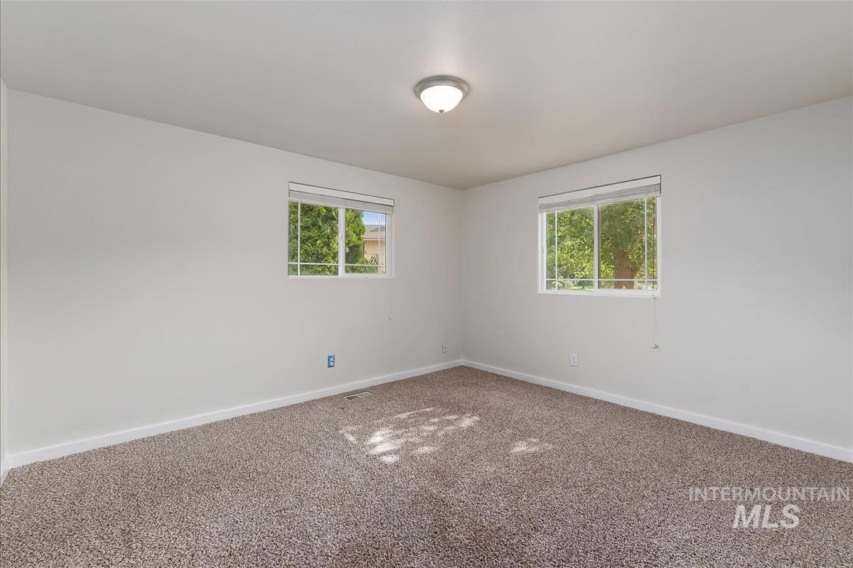 2068 S Crystal Way Property Photo 18