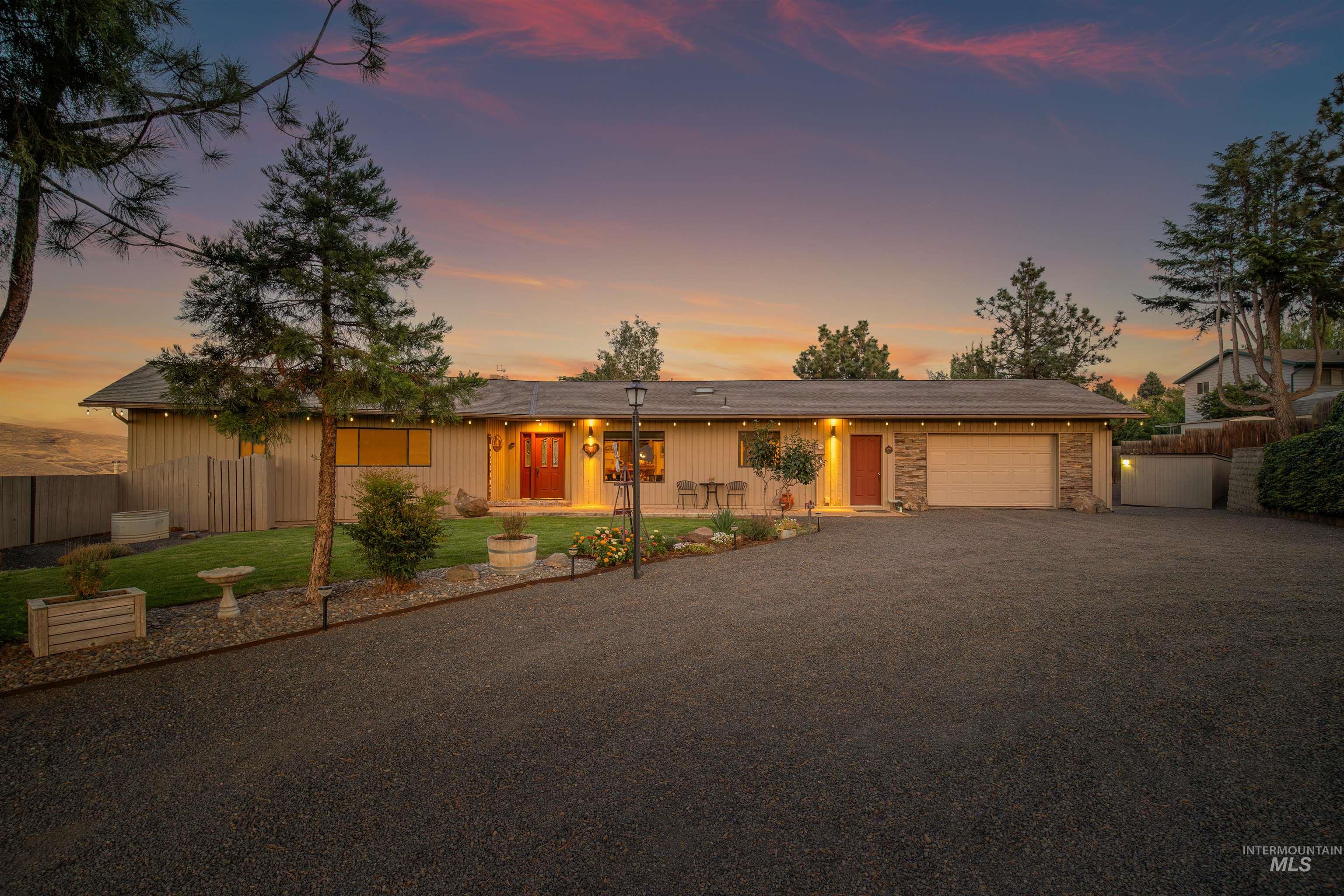 2036 Chukar Ln Property Photo 42