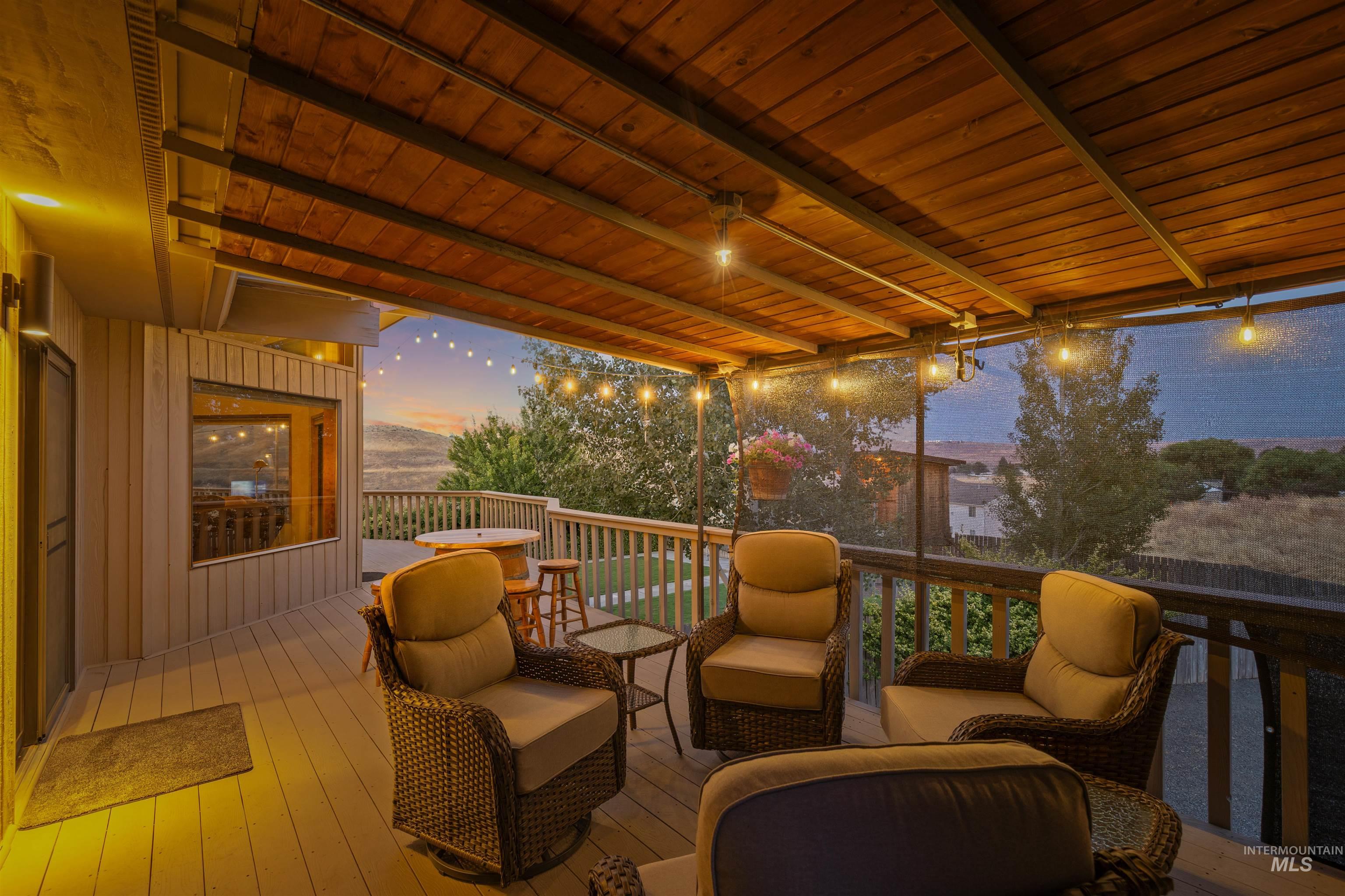2036 Chukar Ln Property Photo 43