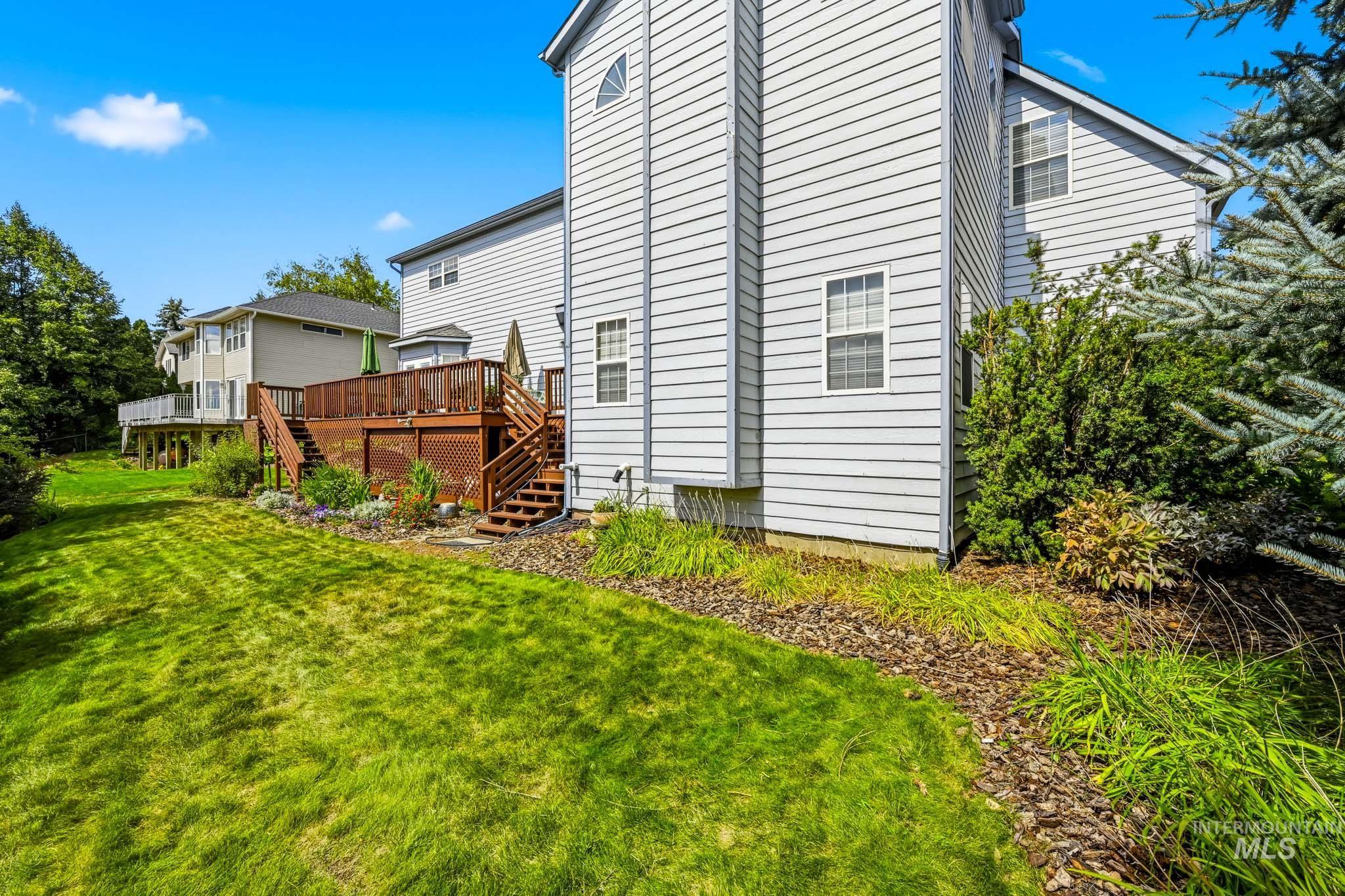 1672 Appaloosa Rd Property Photo 34