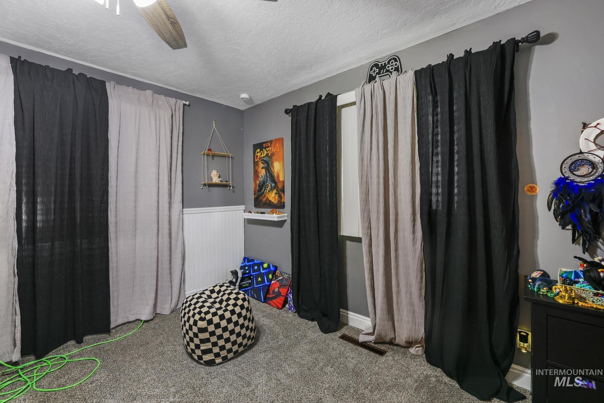 1755 2nd Ave E Property Photo 15