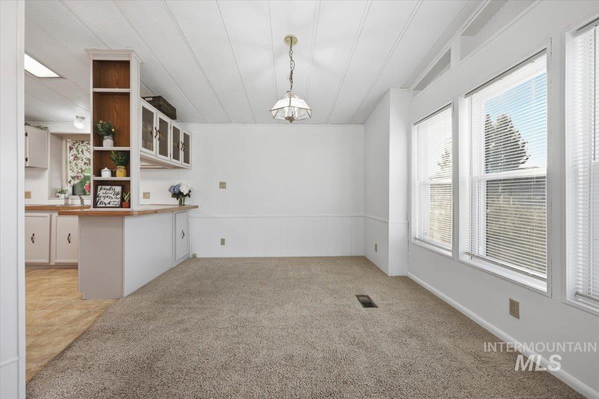 1907 W Flamingo Ave #11 Property Photo 8
