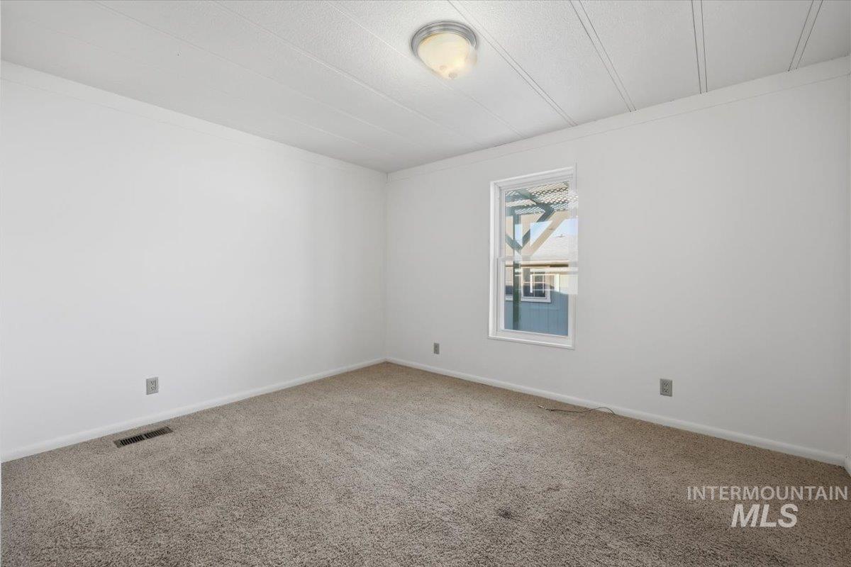 1907 W Flamingo Ave #11 Property Photo 15