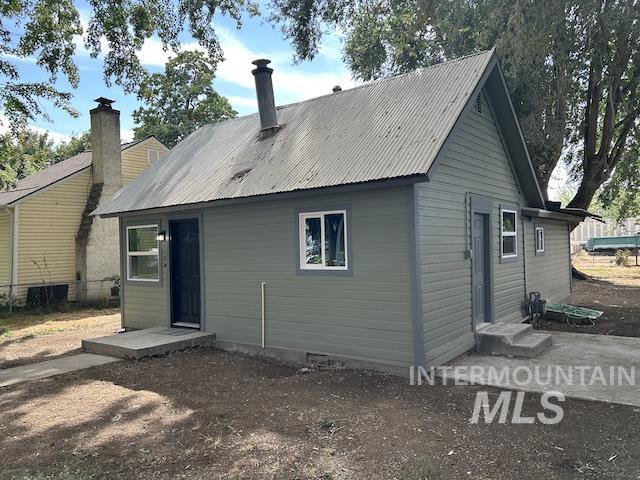 519 N Boise Ave Property Photo 2