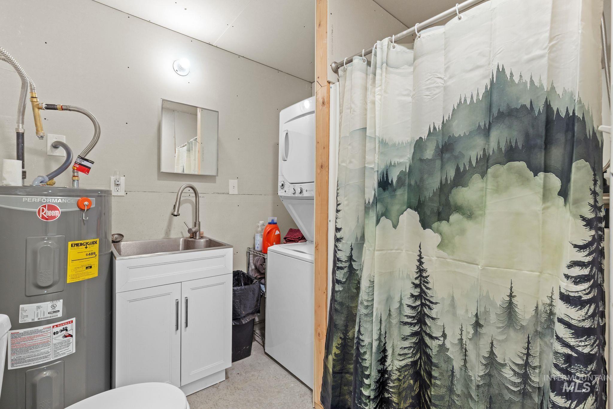 3745 Skyview Drive Property Photo 35