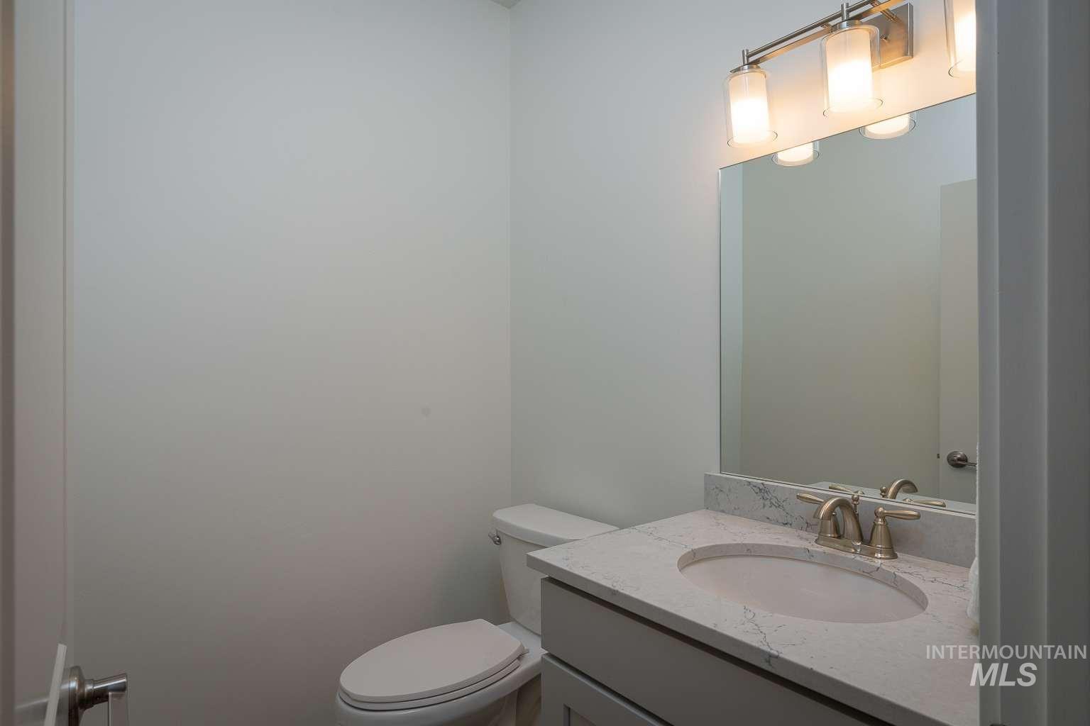 2468 Shenandoah Dr Property Photo 9