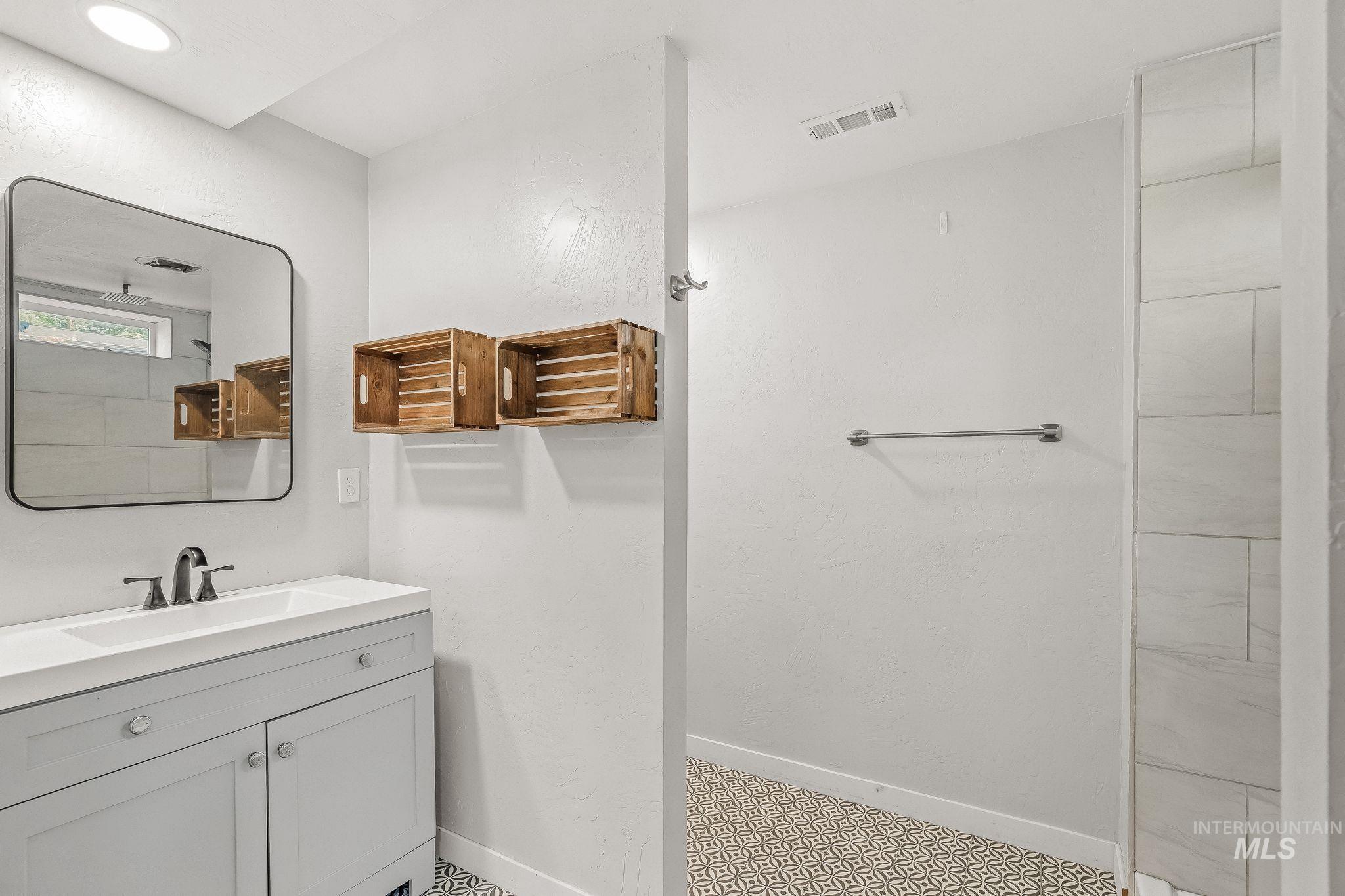 1011 20th Avenue Property Photo 35