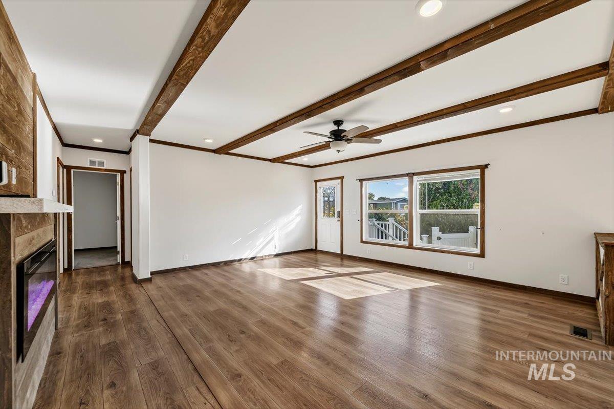 700 E Fairview Ave Spc 14 Property Photo 4