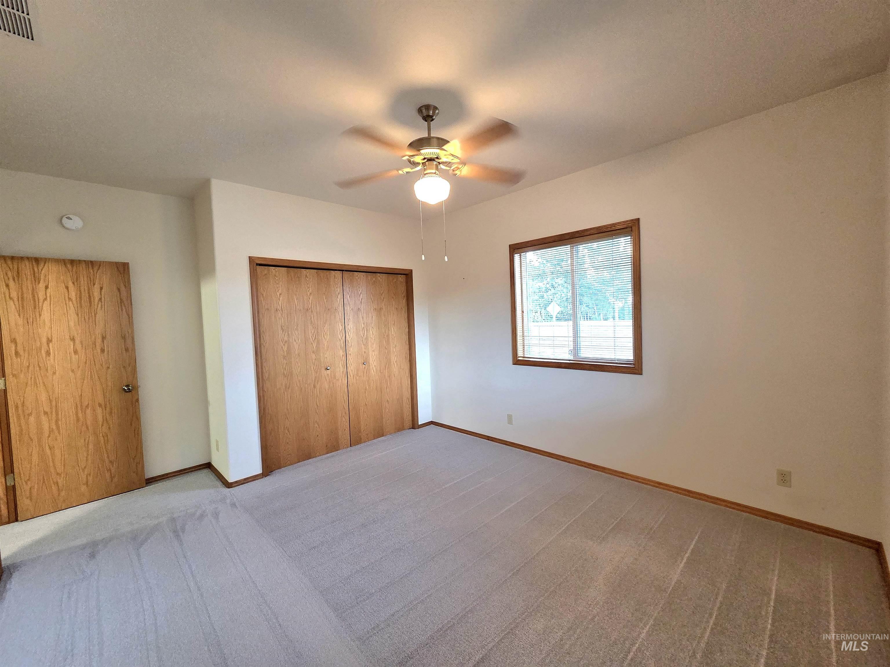 2188 Greenbrier Dr Property Photo 41