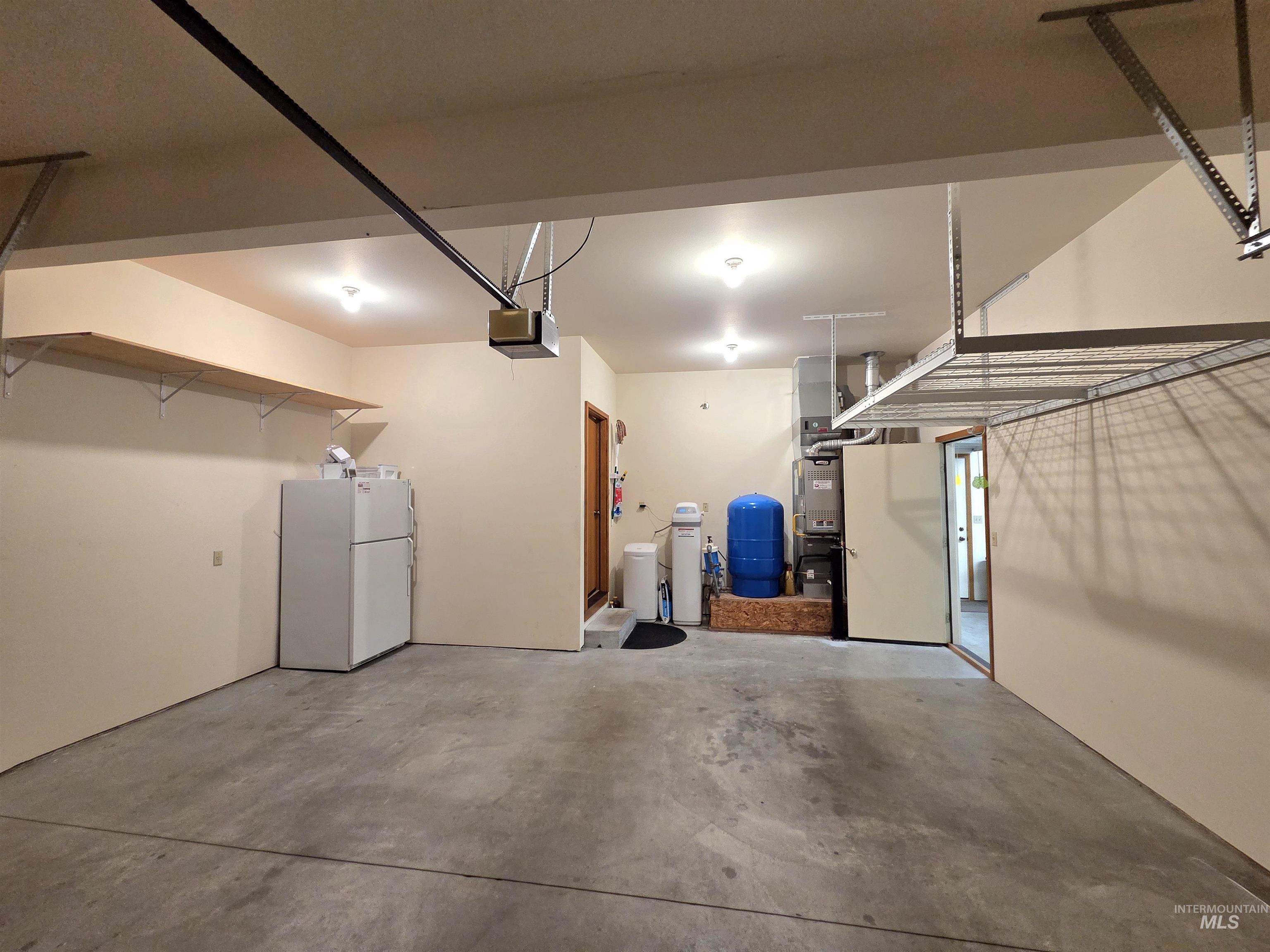 2188 Greenbrier Dr Property Photo 46