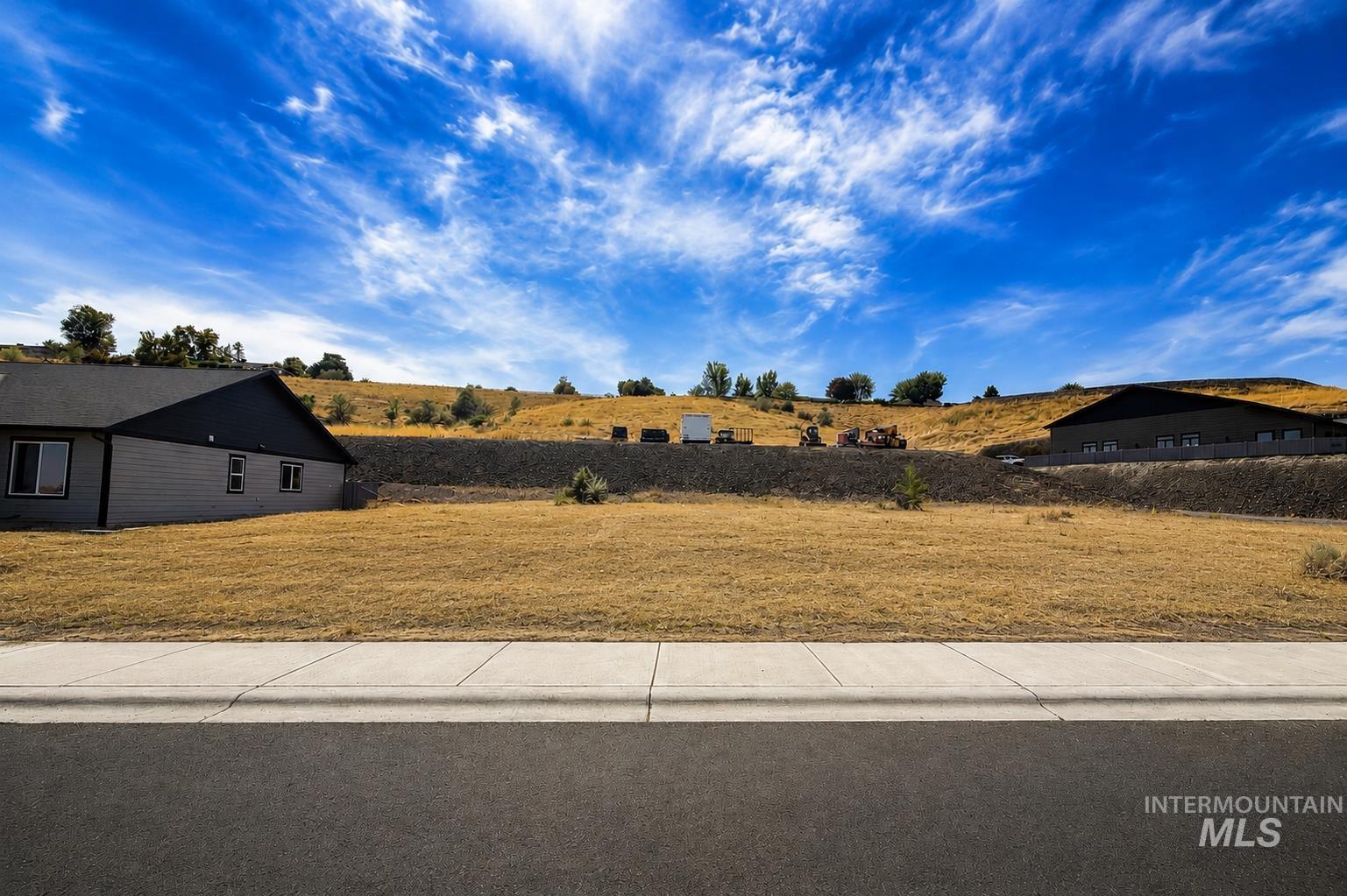 1669 Bennett Hill Drive Property Photo 1