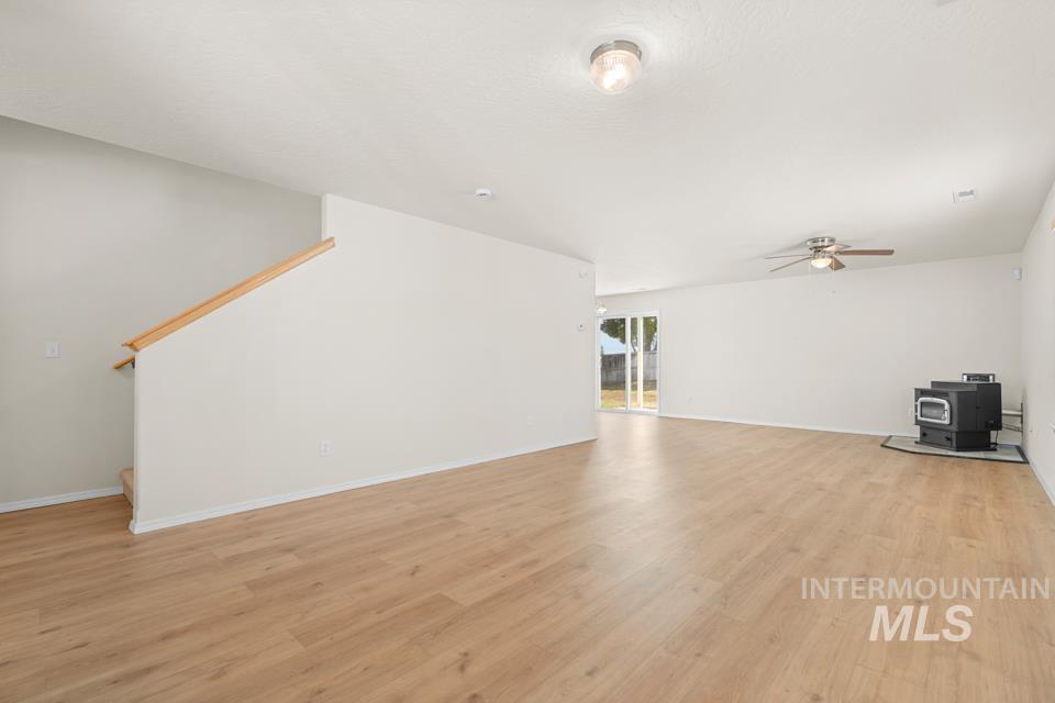 16346 Silver Creek Property Photo 6
