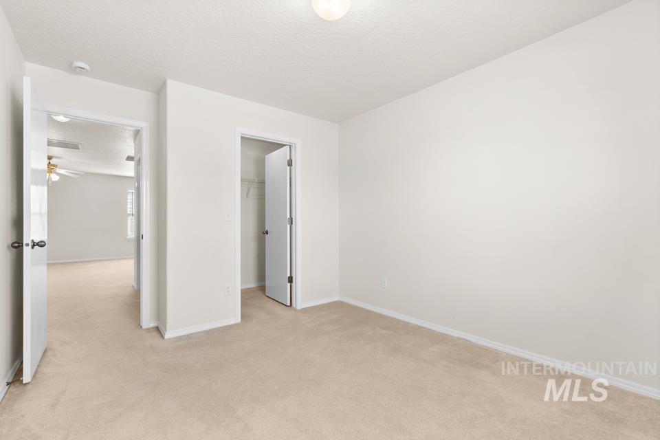 16346 Silver Creek Property Photo 19