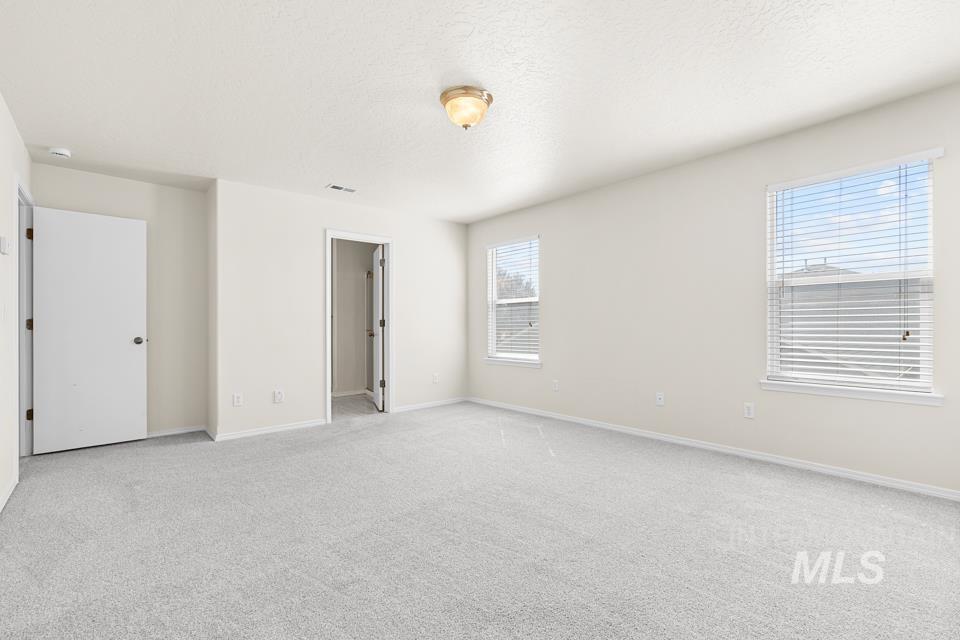 16346 Silver Creek Property Photo 23