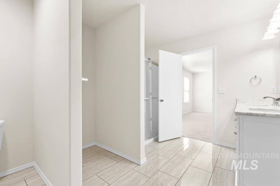 16346 Silver Creek Property Photo 26