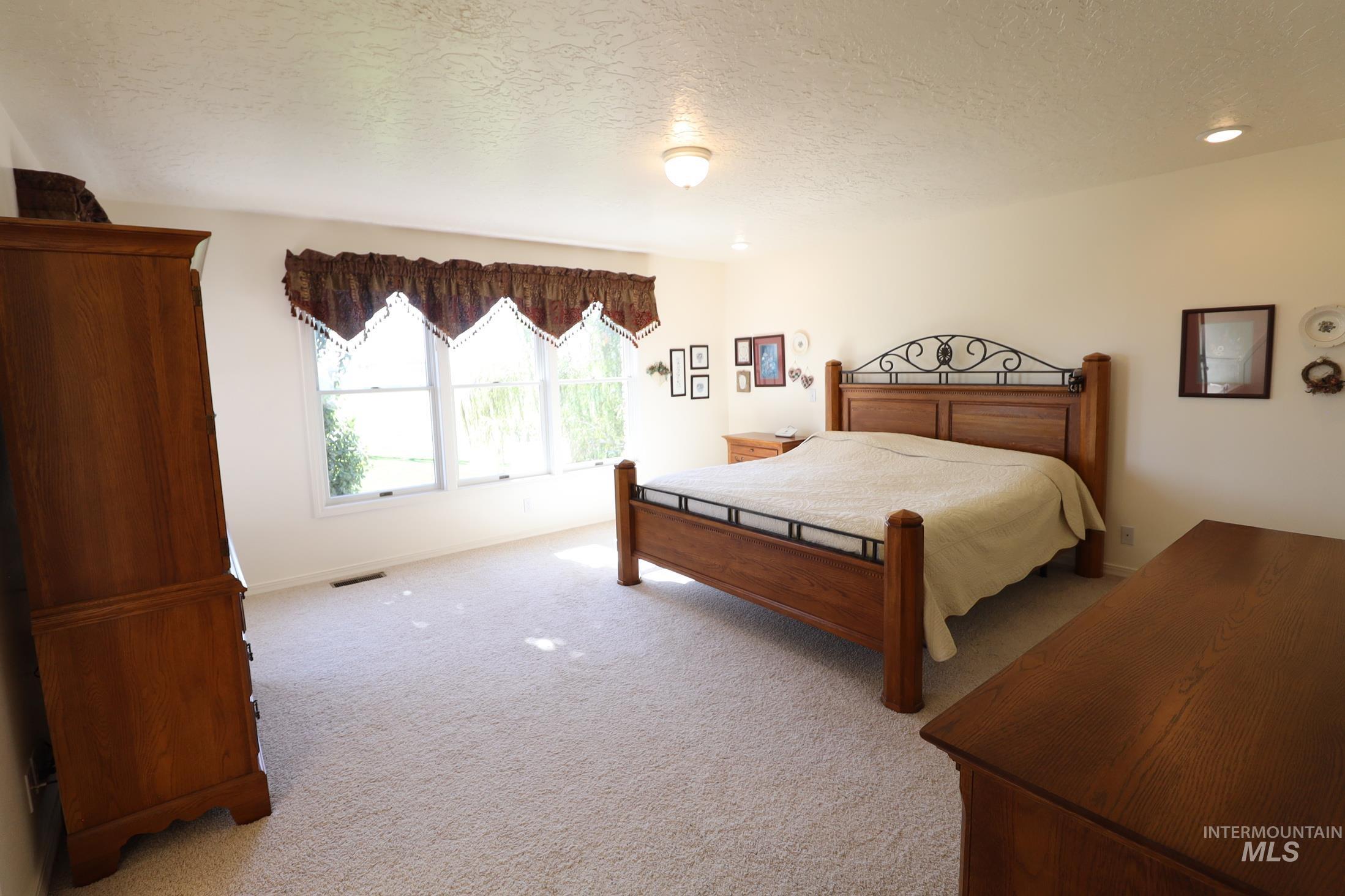 29 S 500 W Property Photo 22