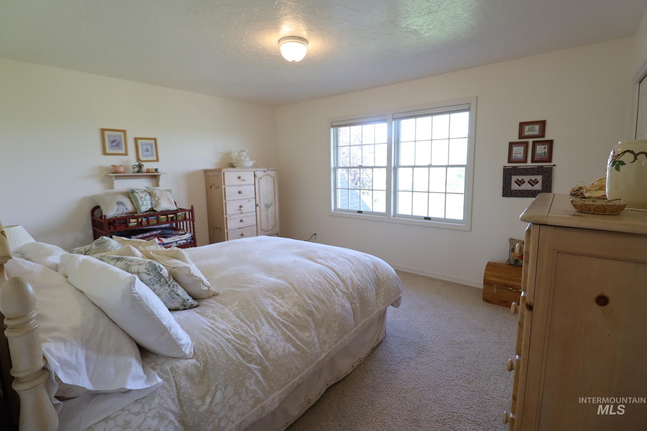 29 S 500 W Property Photo 24