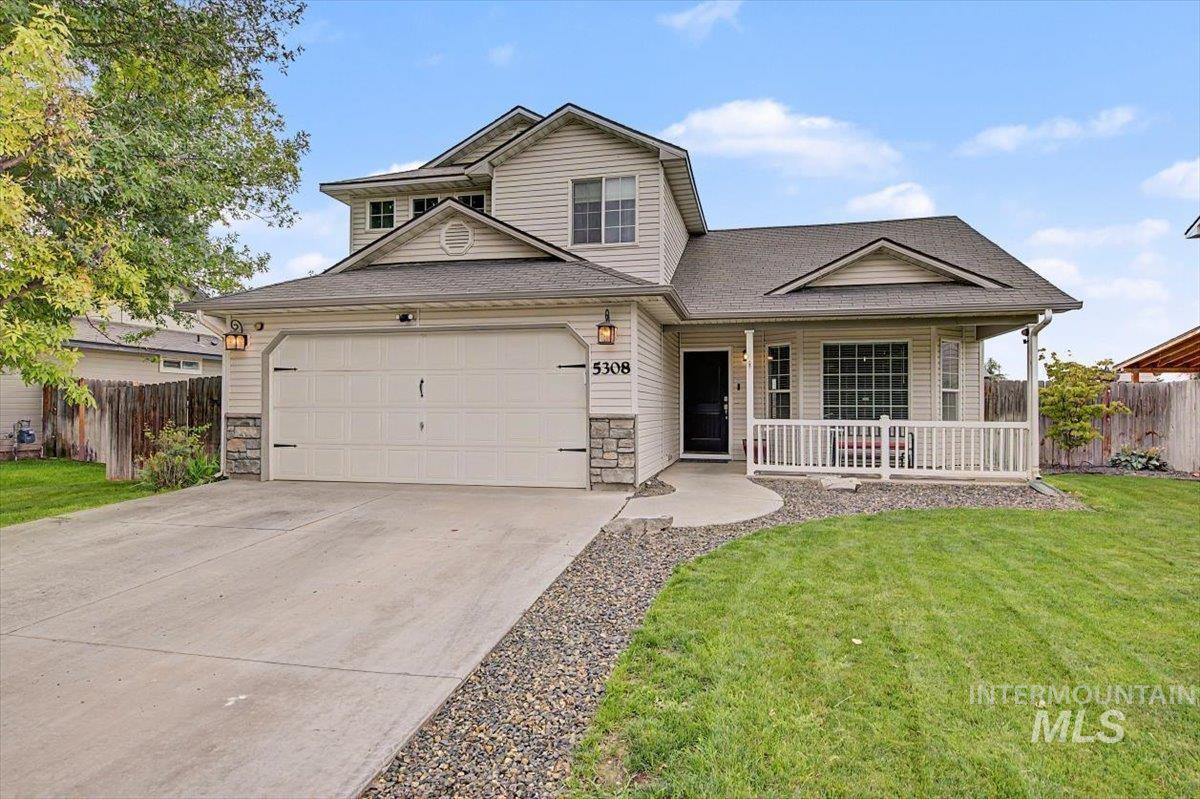 5308 Worth Way Property Photo 2