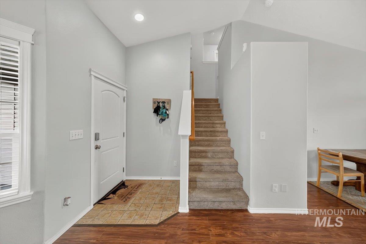 5308 Worth Way Property Photo 11