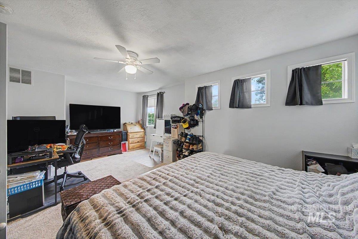 5308 Worth Way Property Photo 33