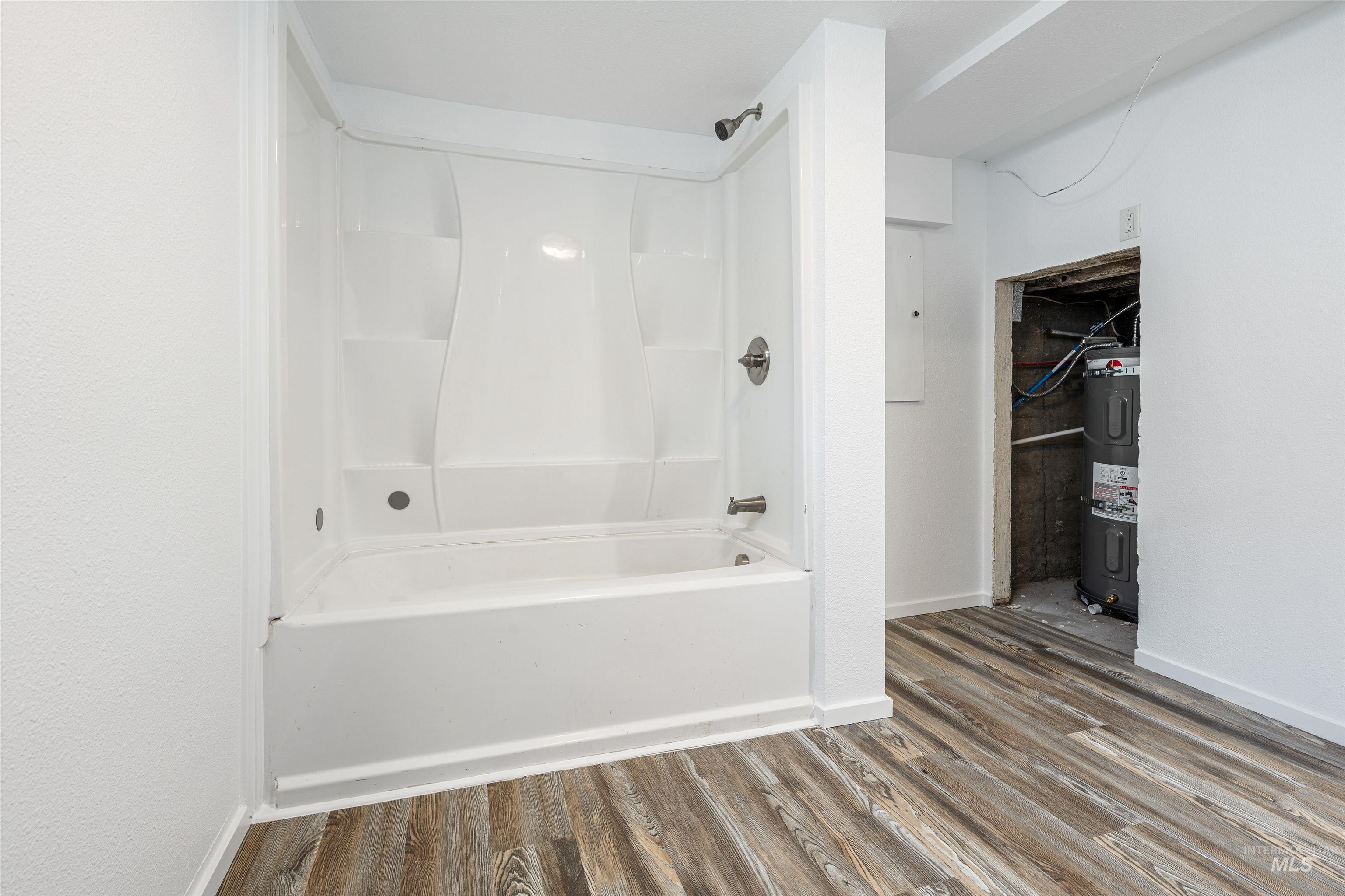 722 3rd St Property Photo 19
