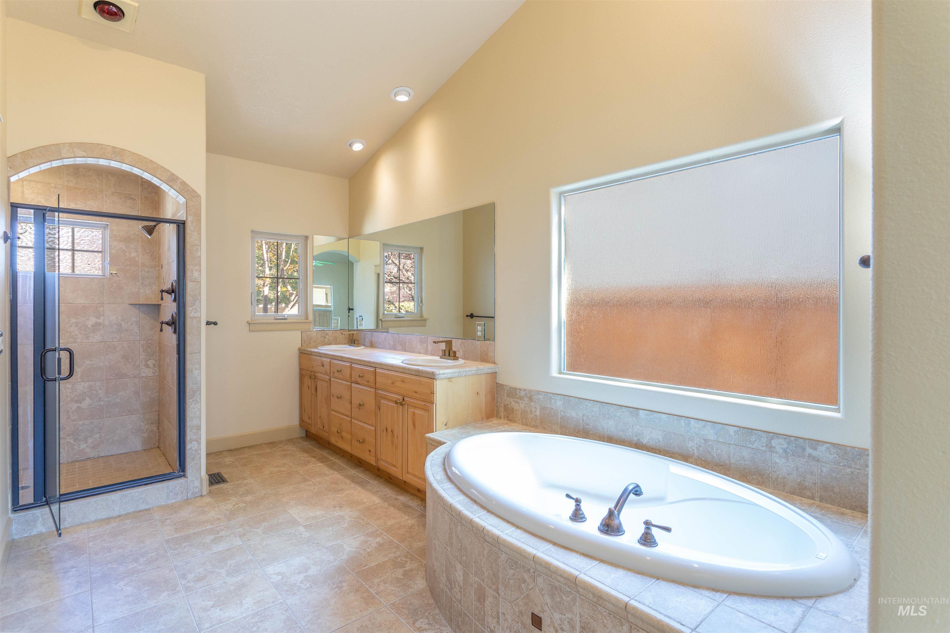 2517 E Nakano Dr Property Photo 19