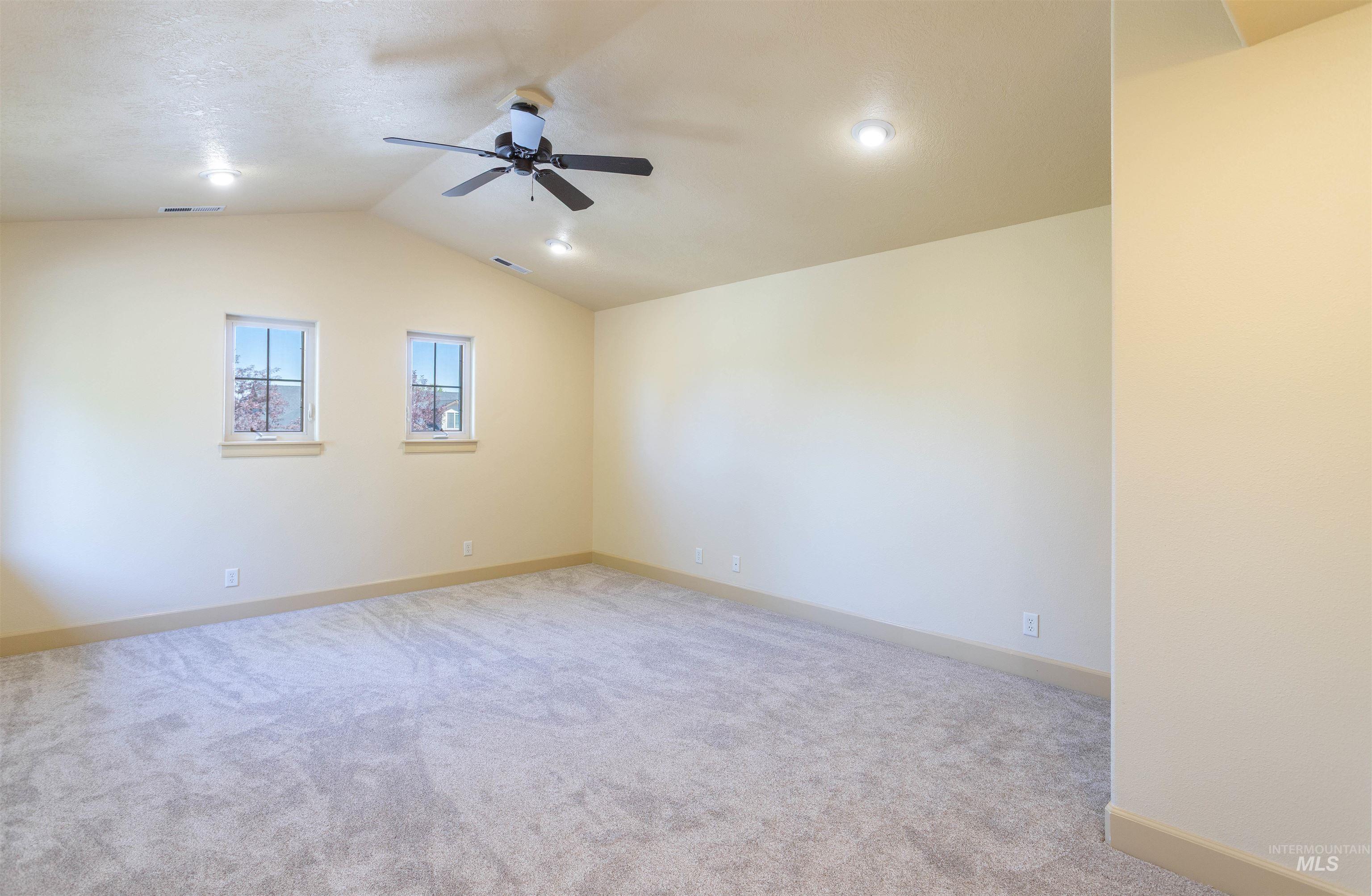 2517 E Nakano Dr Property Photo 24