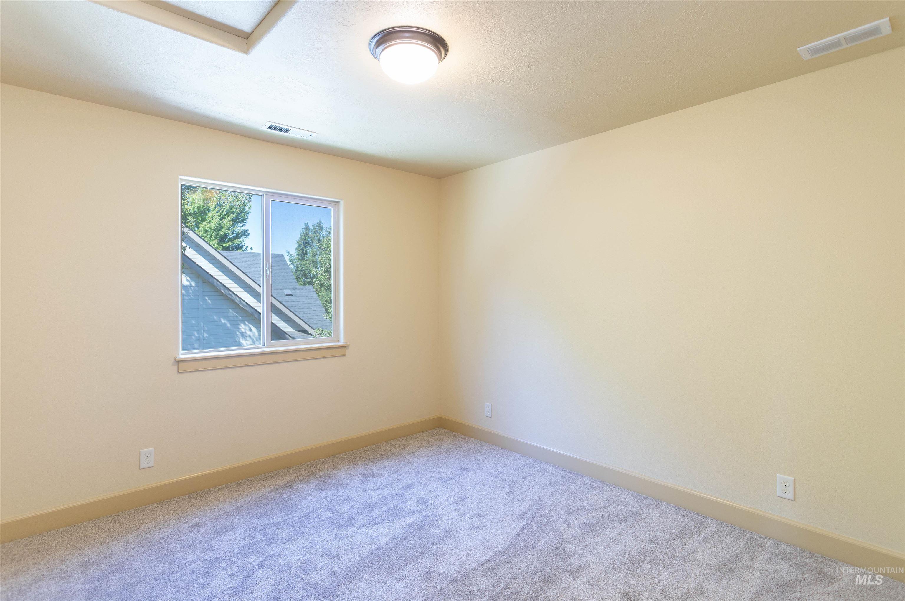 2517 E Nakano Dr Property Photo 27