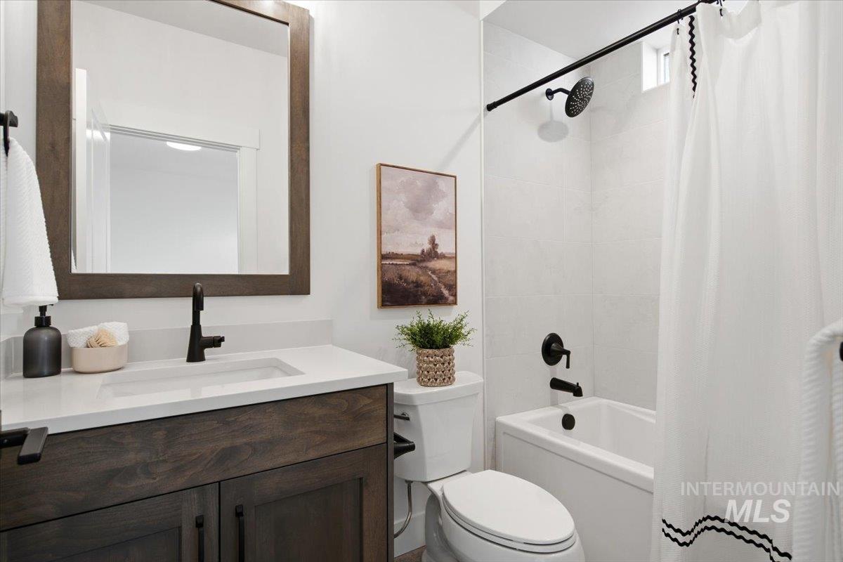 7353 Powell Pl. Property Photo 32