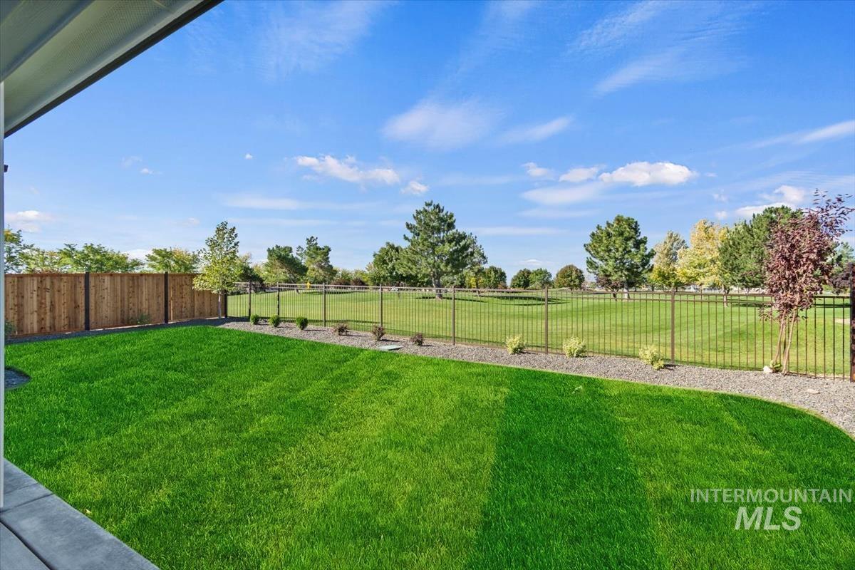 7353 Powell Pl. Property Photo 40