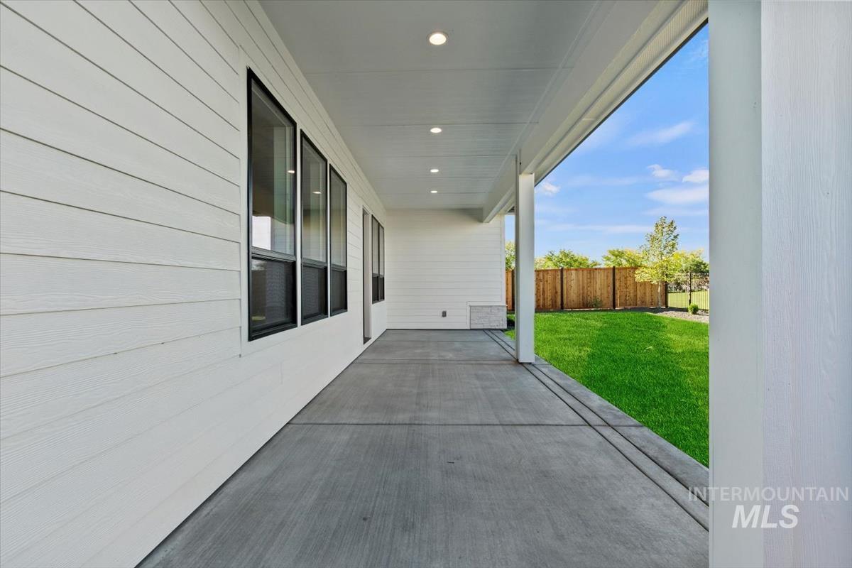 7353 Powell Pl. Property Photo 41