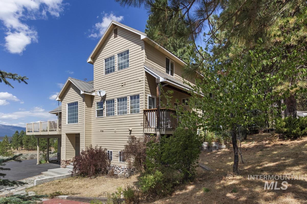 1610 Pine Lake Ranch Drive Property Photo 4
