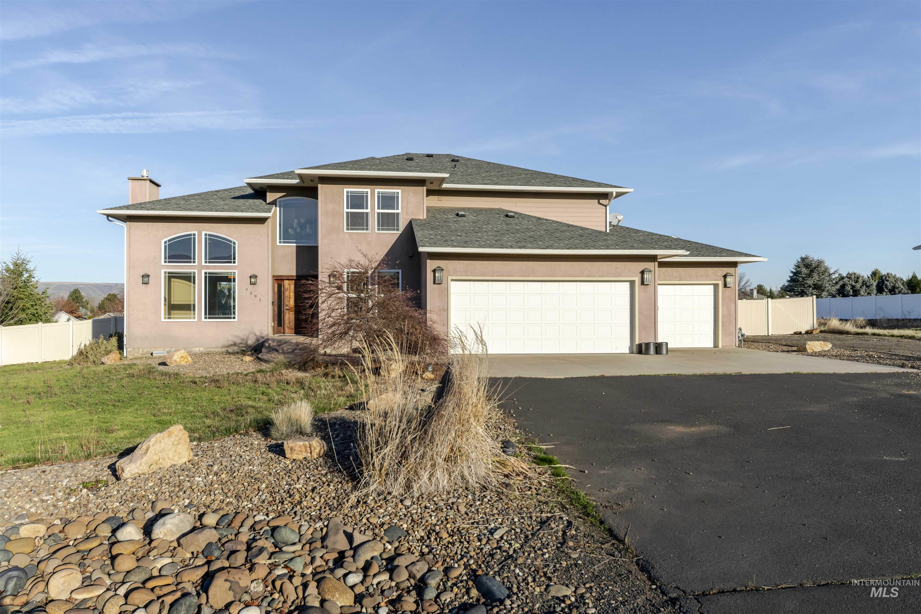7591 Pheasant Chase Drive Property Photo 1