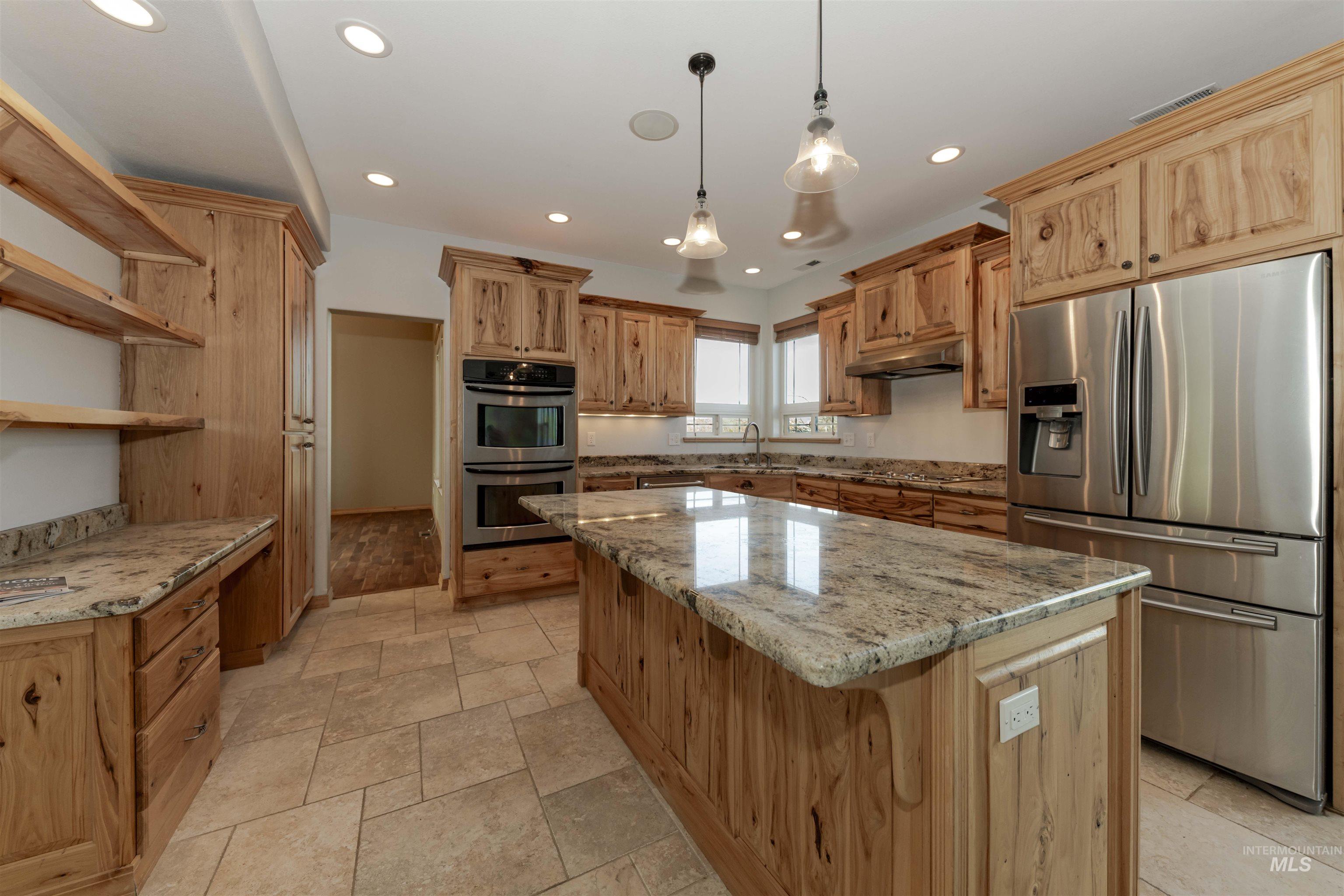 7591 Pheasant Chase Drive Property Photo 6