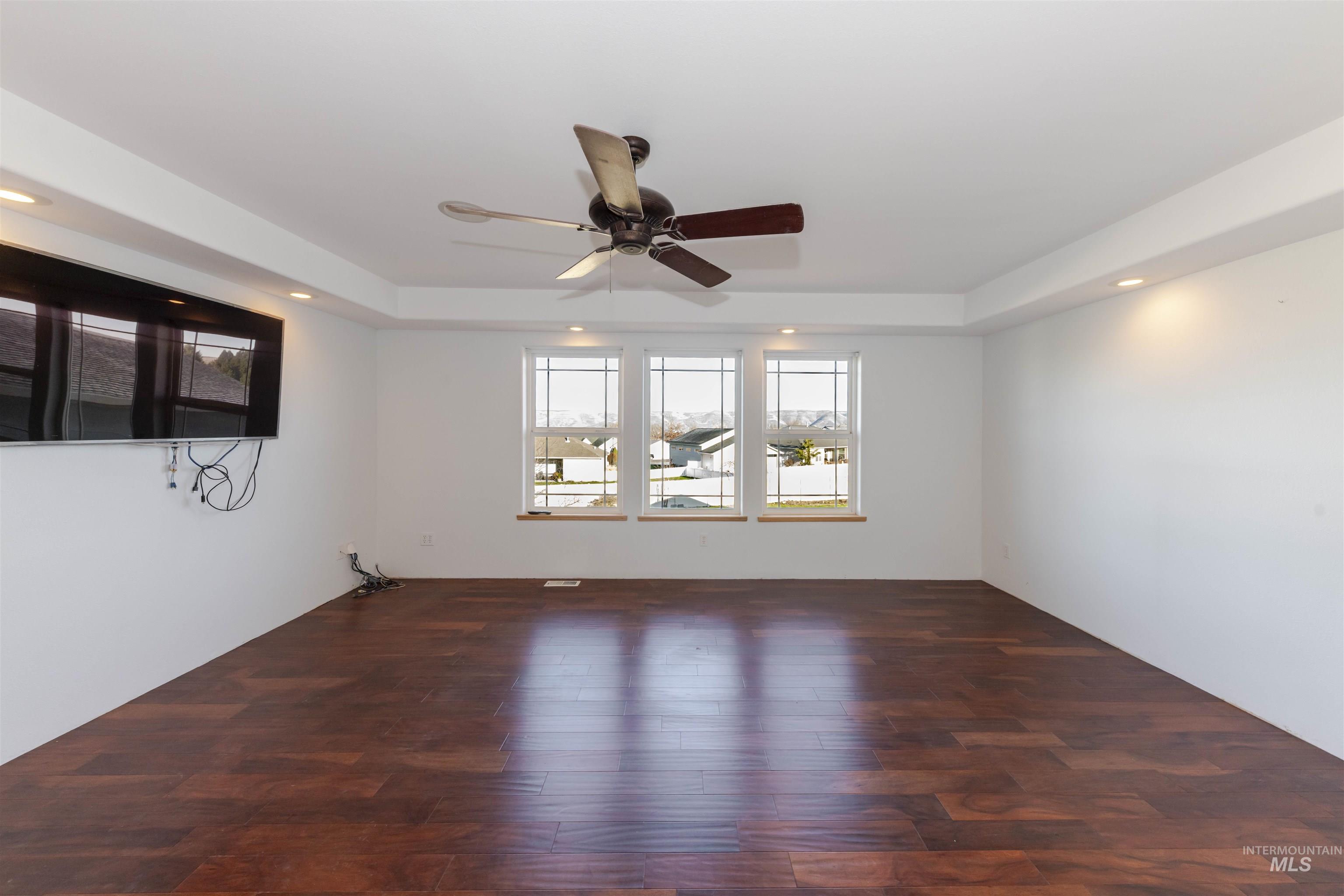 7591 Pheasant Chase Drive Property Photo 19