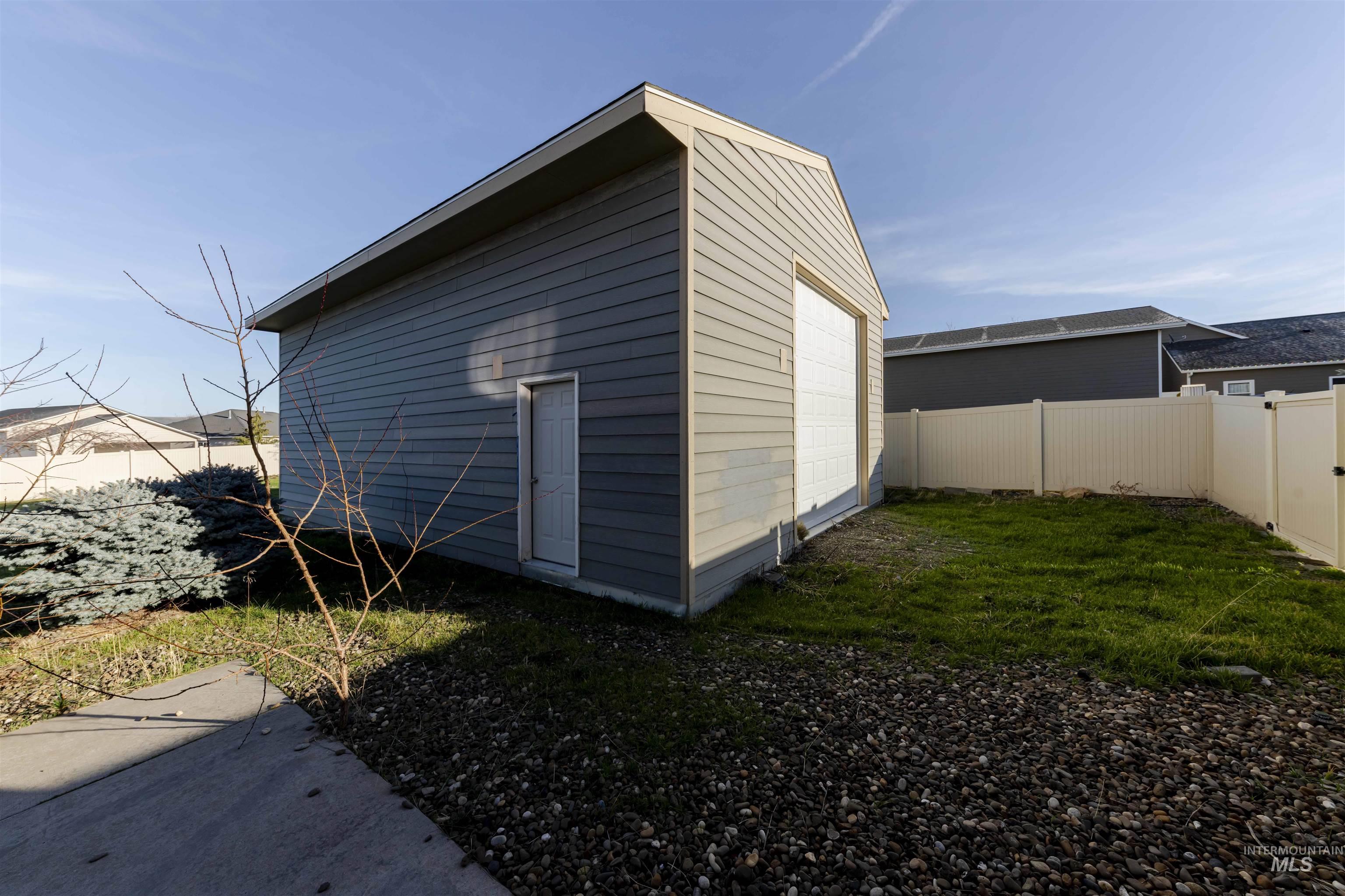 7591 Pheasant Chase Drive Property Photo 26