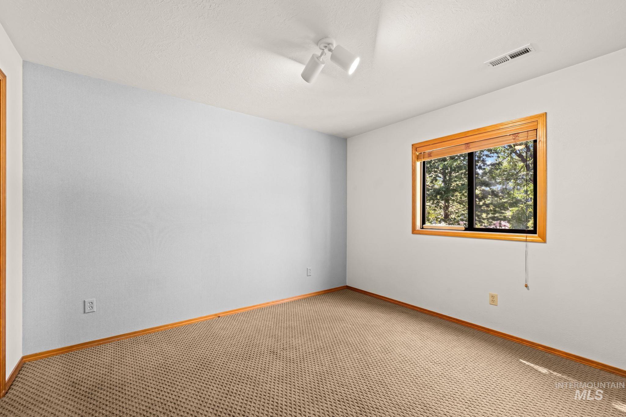 3688 N Stone Creek Way Property Photo 22