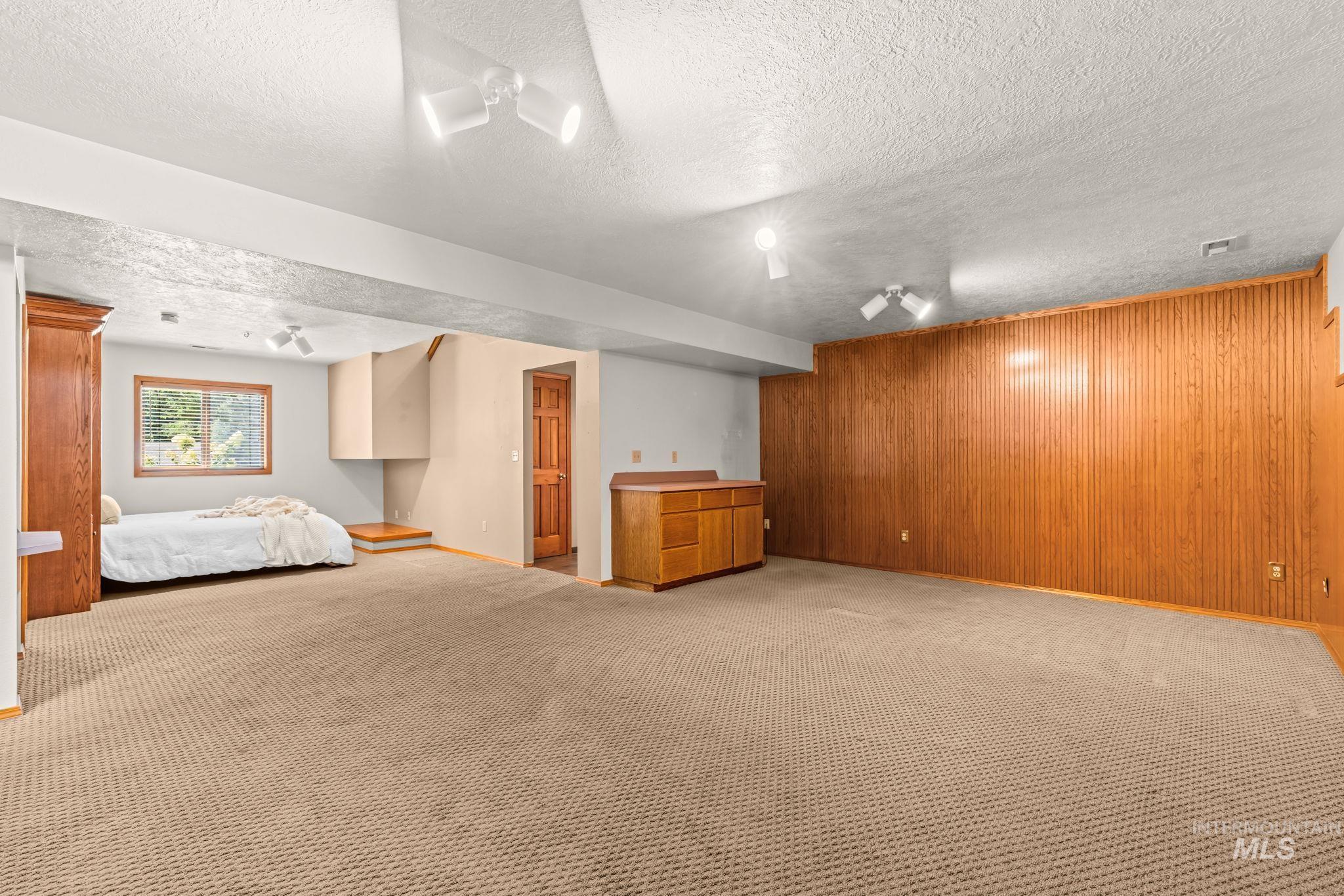3688 N Stone Creek Way Property Photo 25