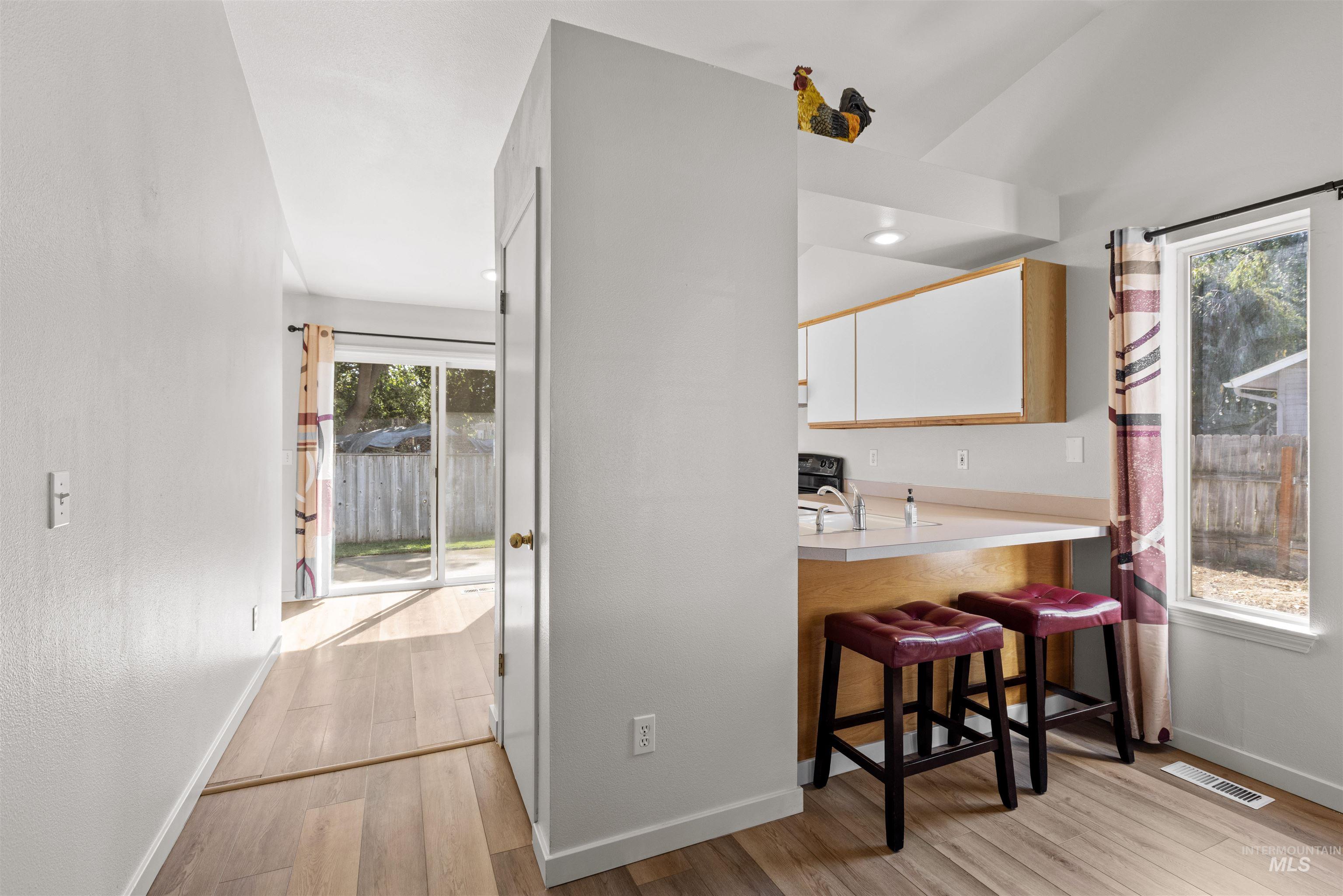 3404 S Poco Loco Property Photo 6