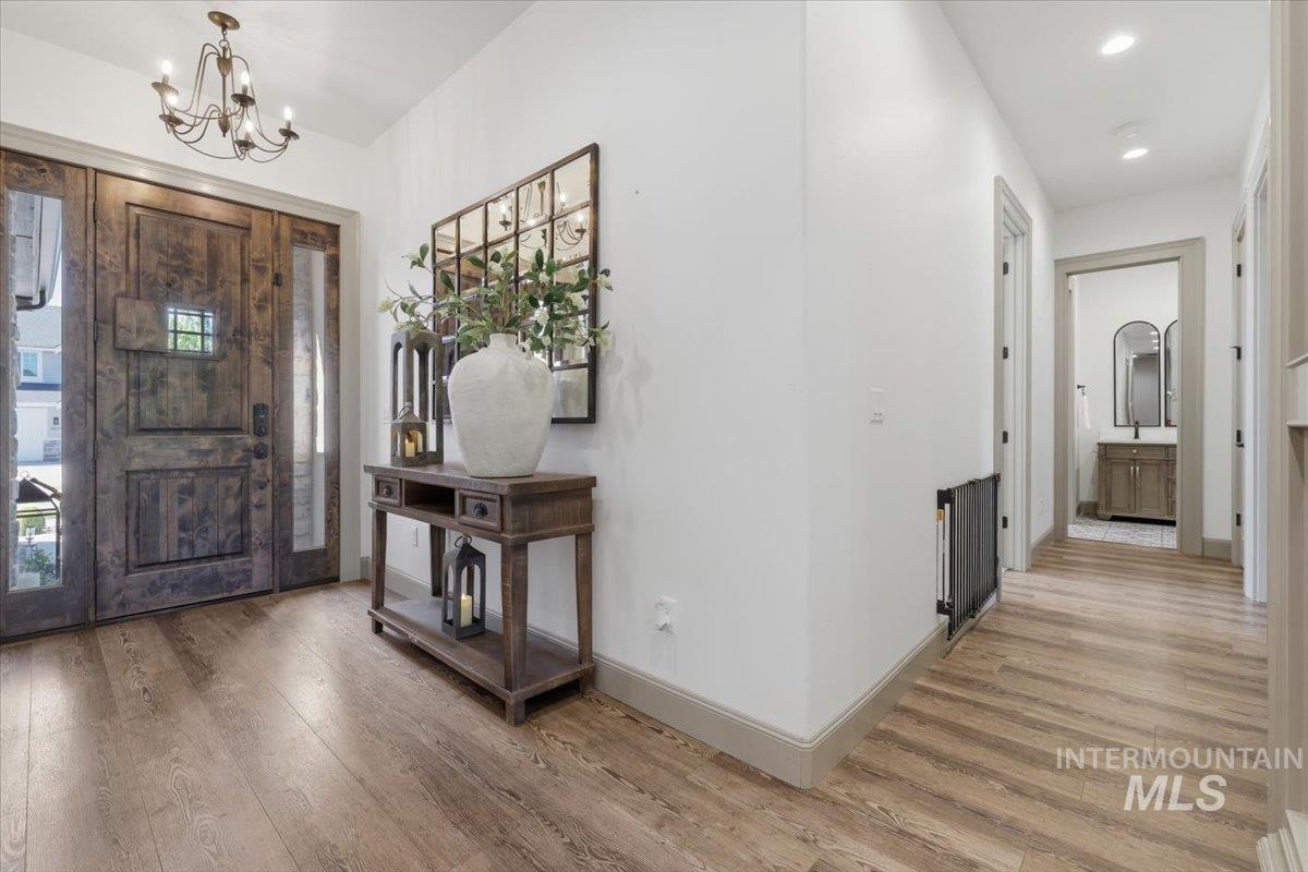 4522 W Sugar Tree Dr. Property Photo 4