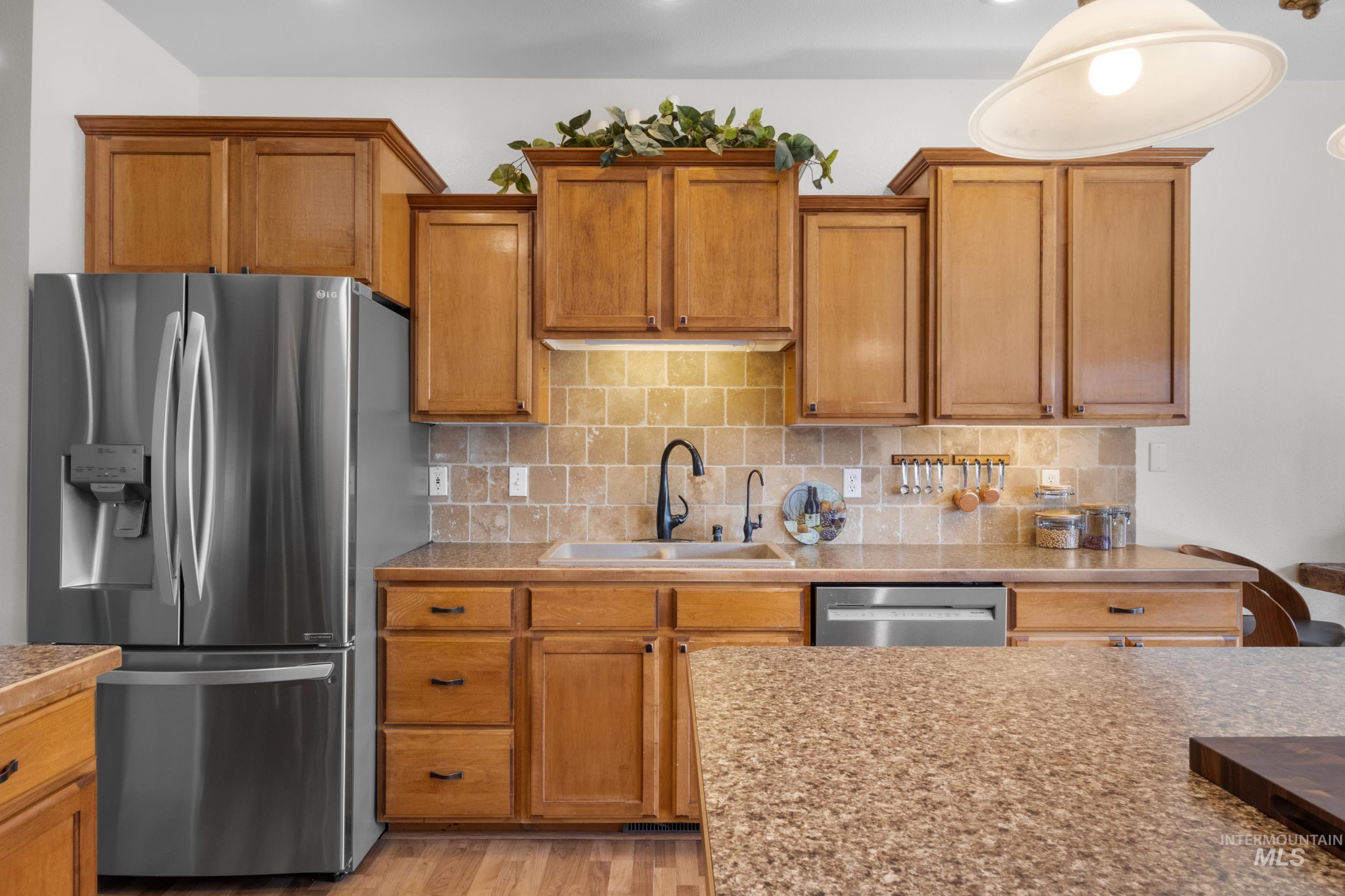 2548 N Monaco Way Property Photo 11