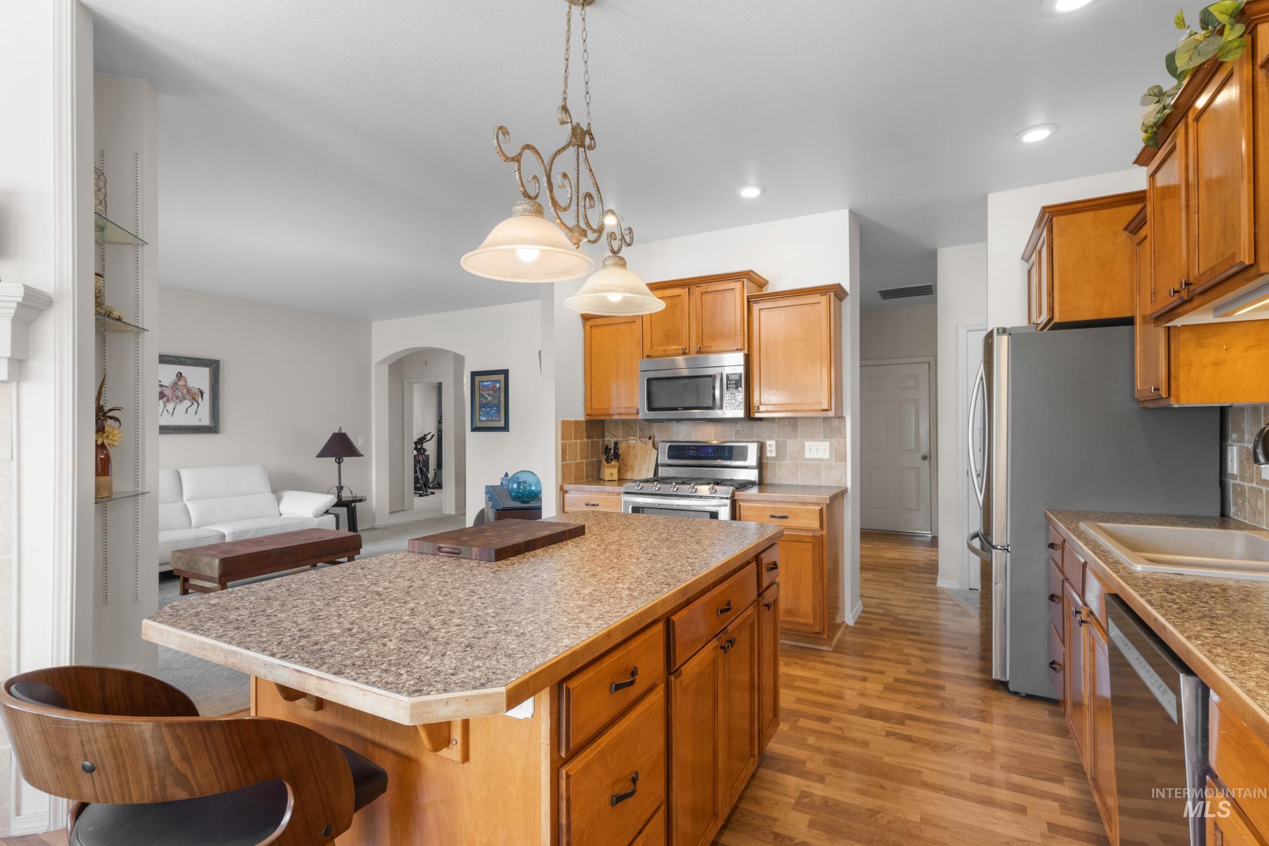 2548 N Monaco Way Property Photo 15