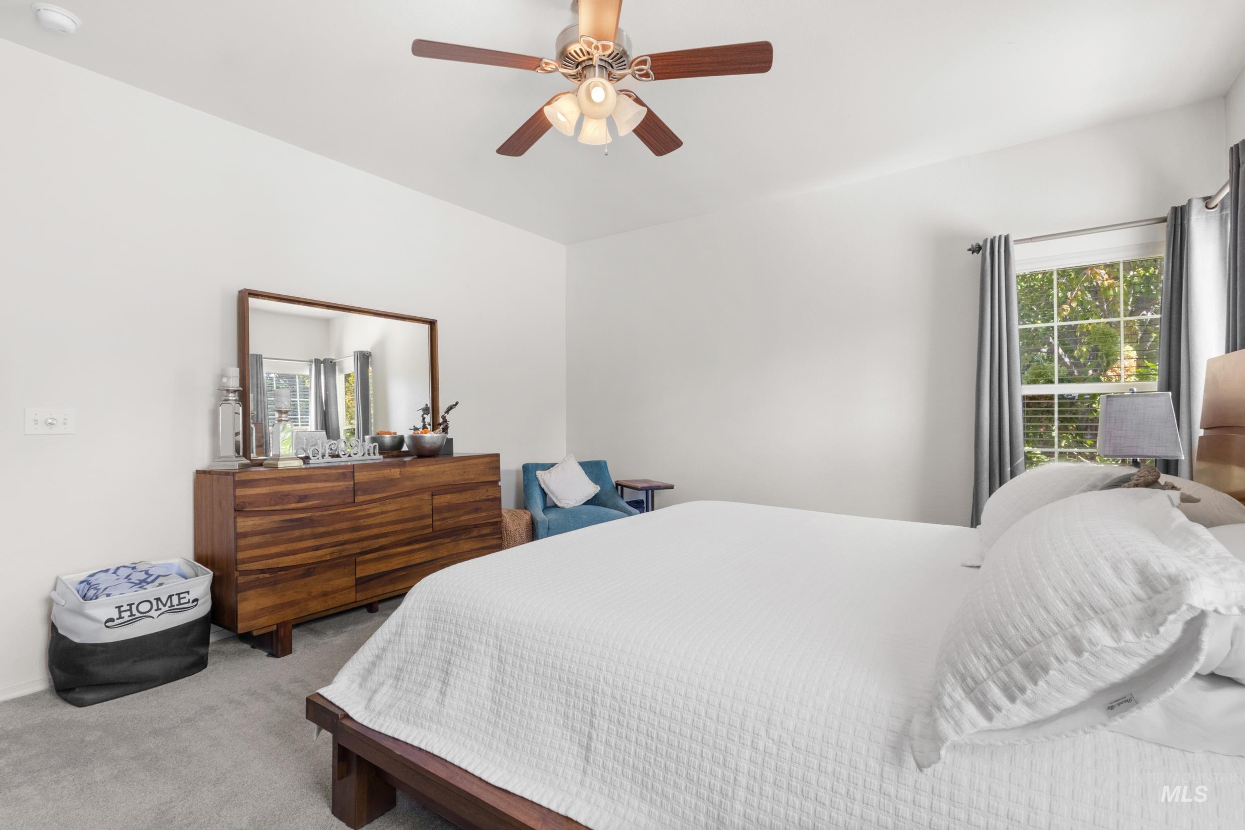 2548 N Monaco Way Property Photo 17