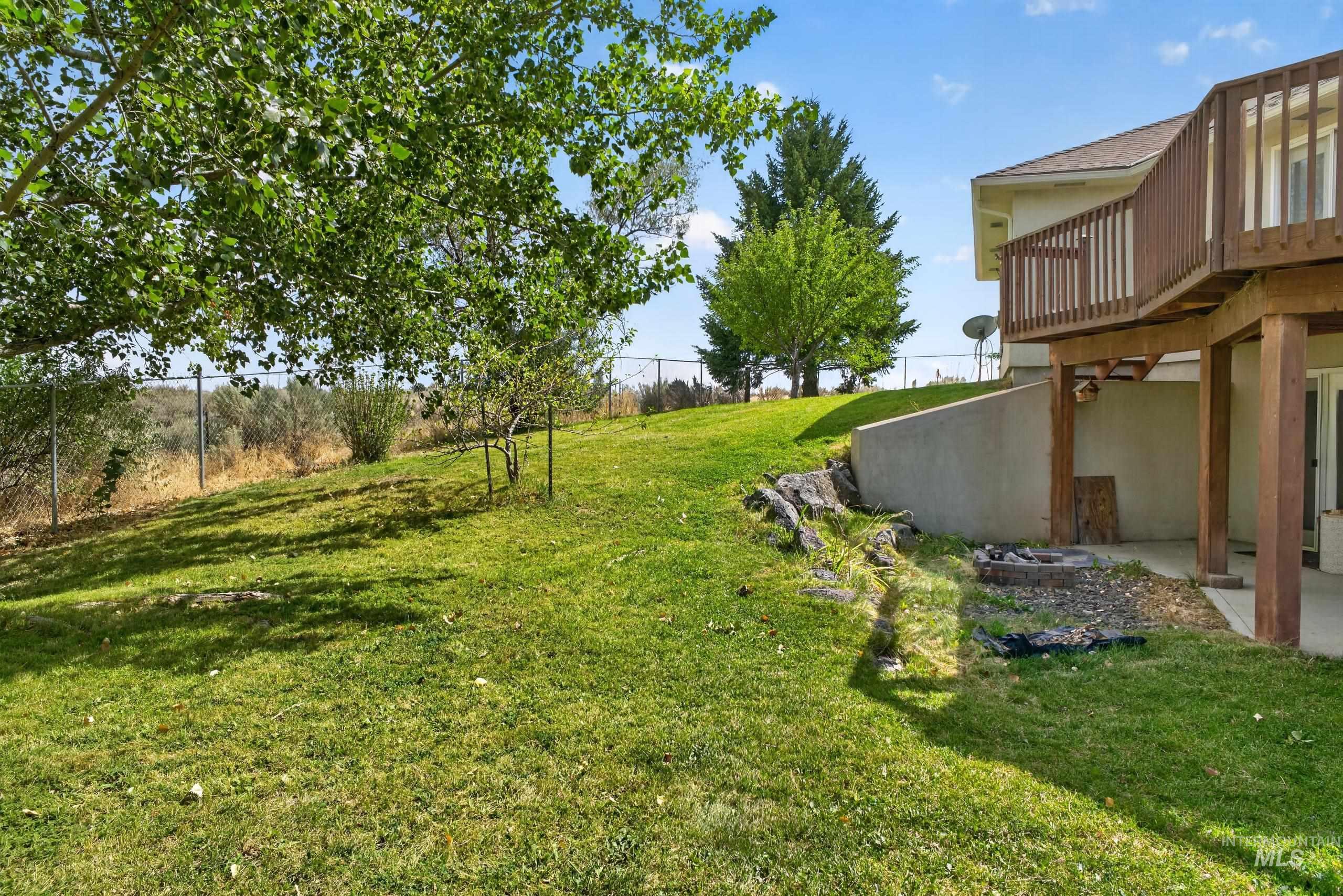334 E Danskin Dr Property Photo 9