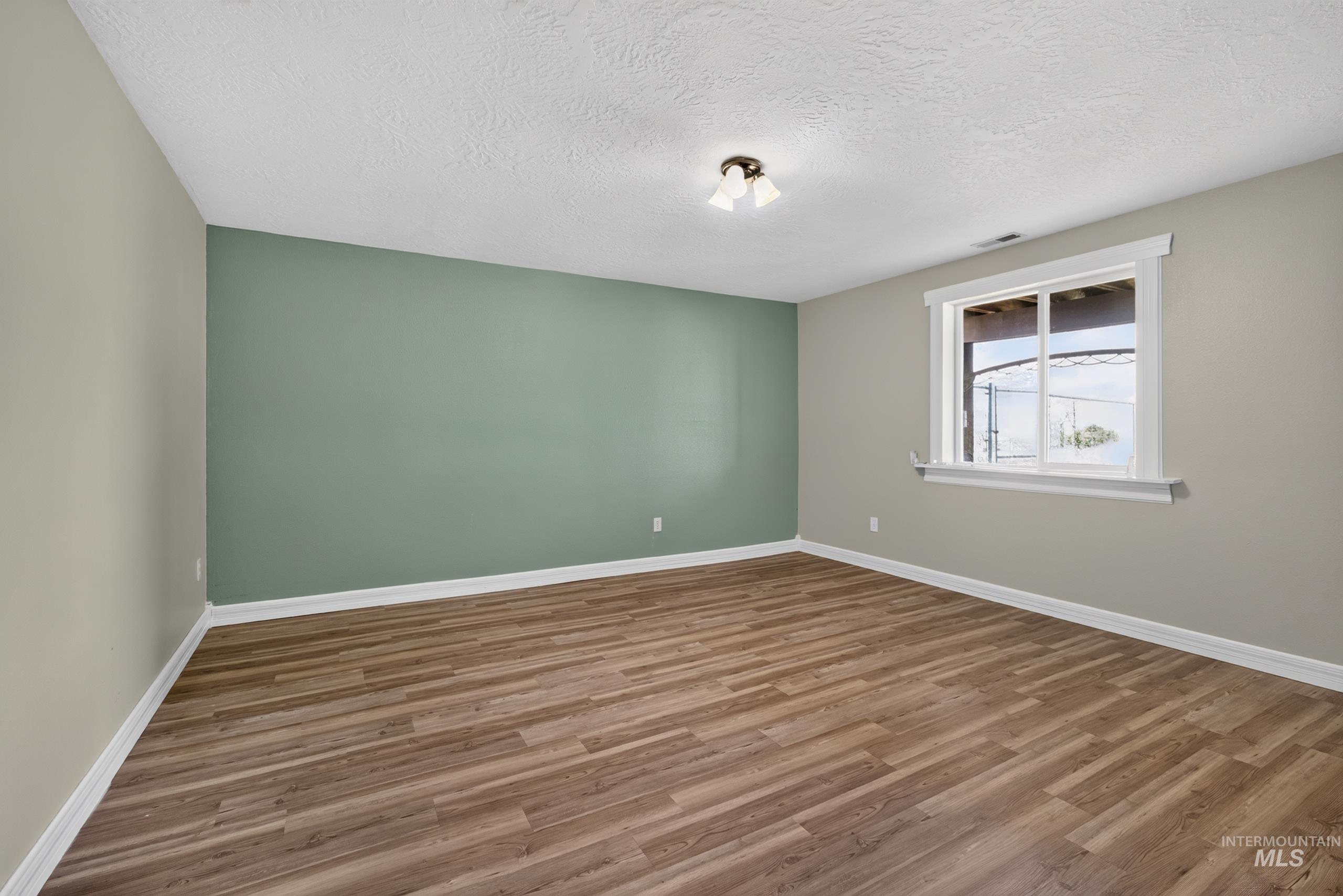 334 E Danskin Dr Property Photo 42
