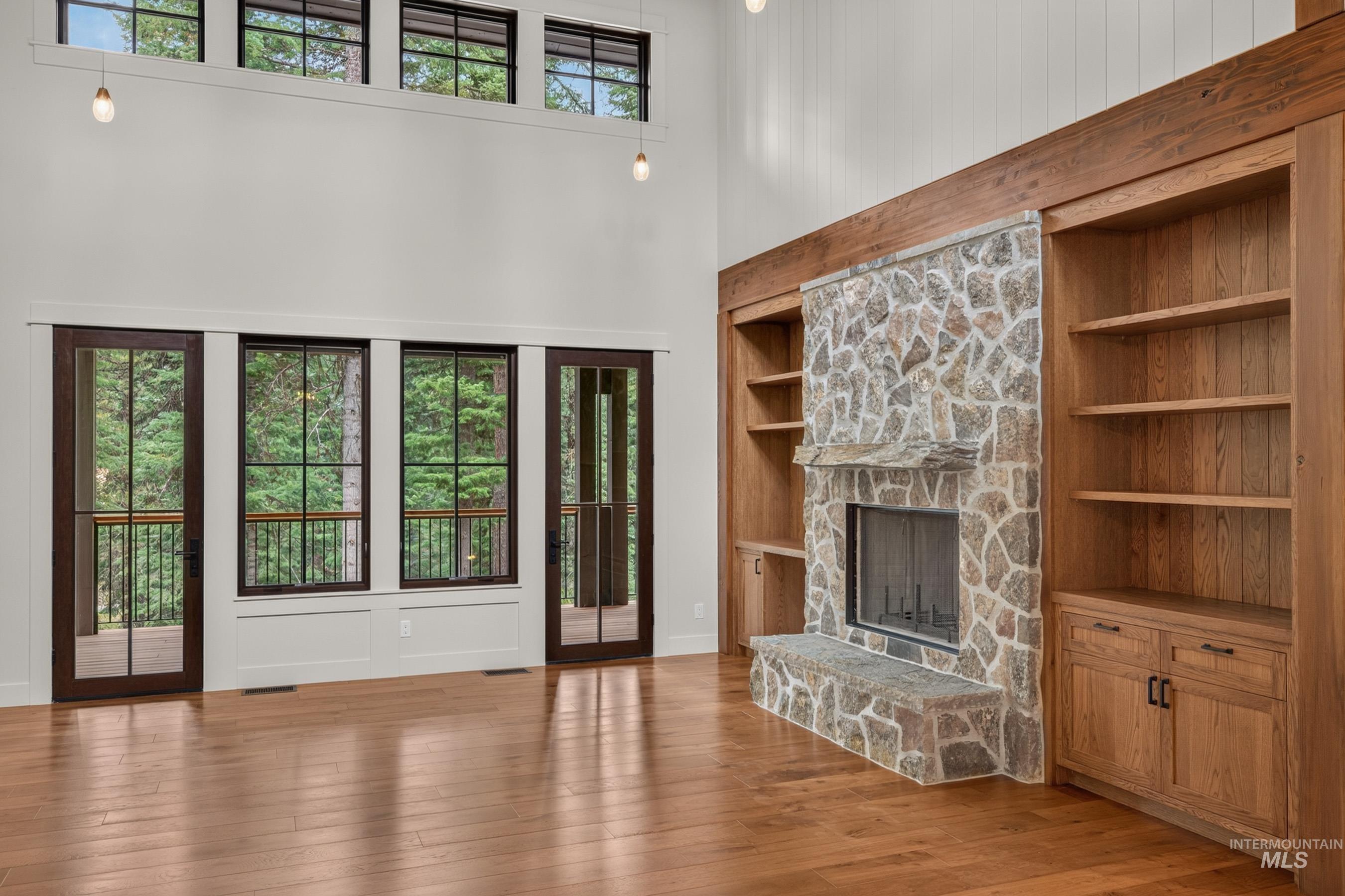 16 Vernon Ct. Property Photo 11