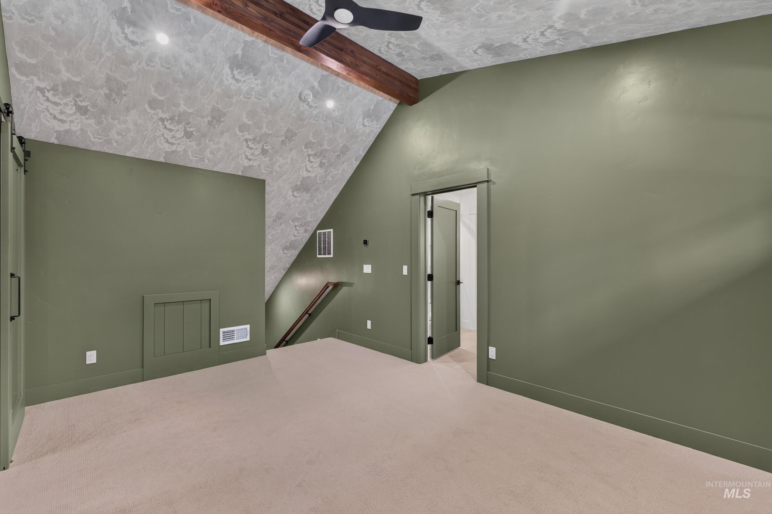 16 Vernon Ct. Property Photo 37